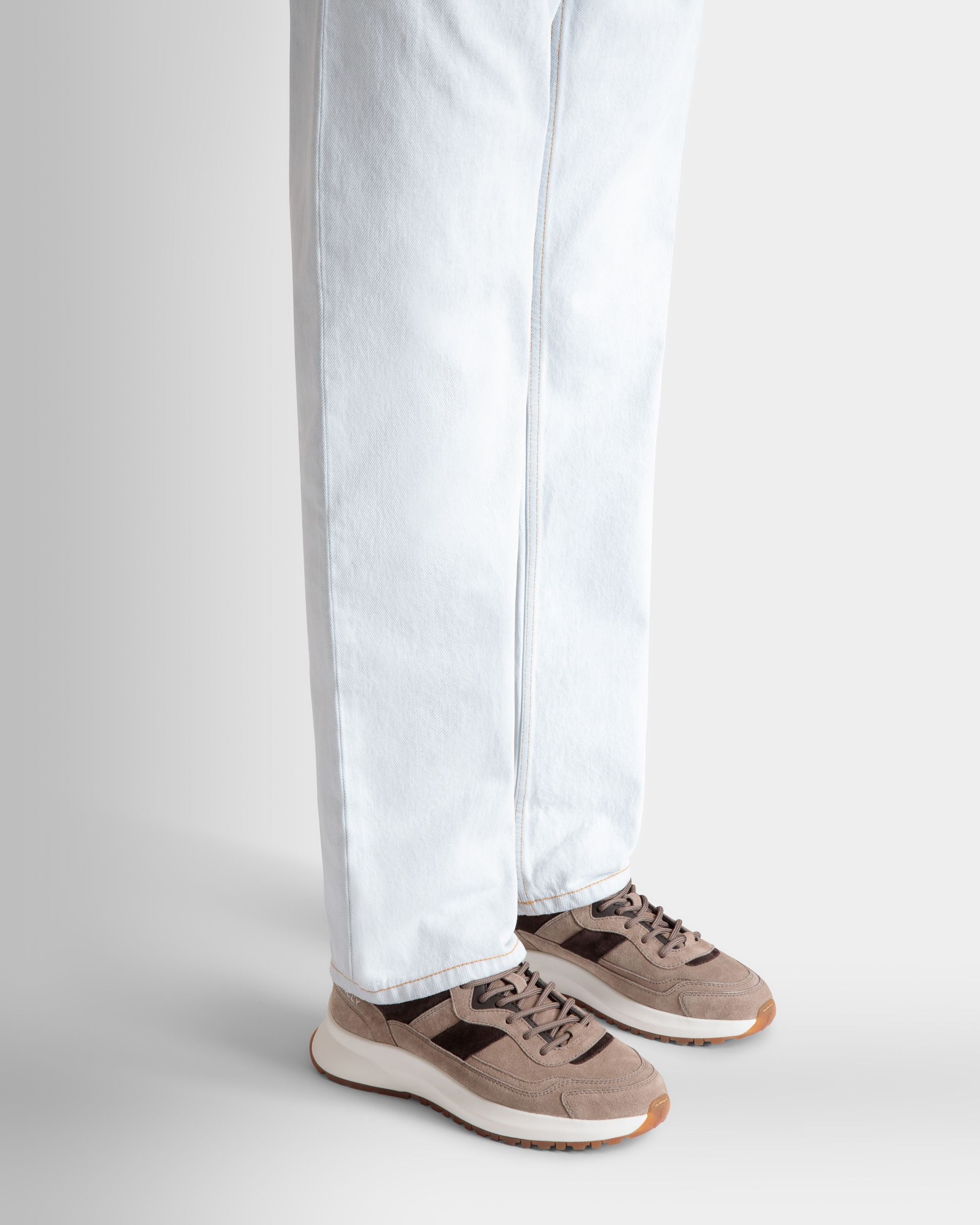 Sneaker Outline En Daim Taupe Et Ebano - Homme - Bally - 02