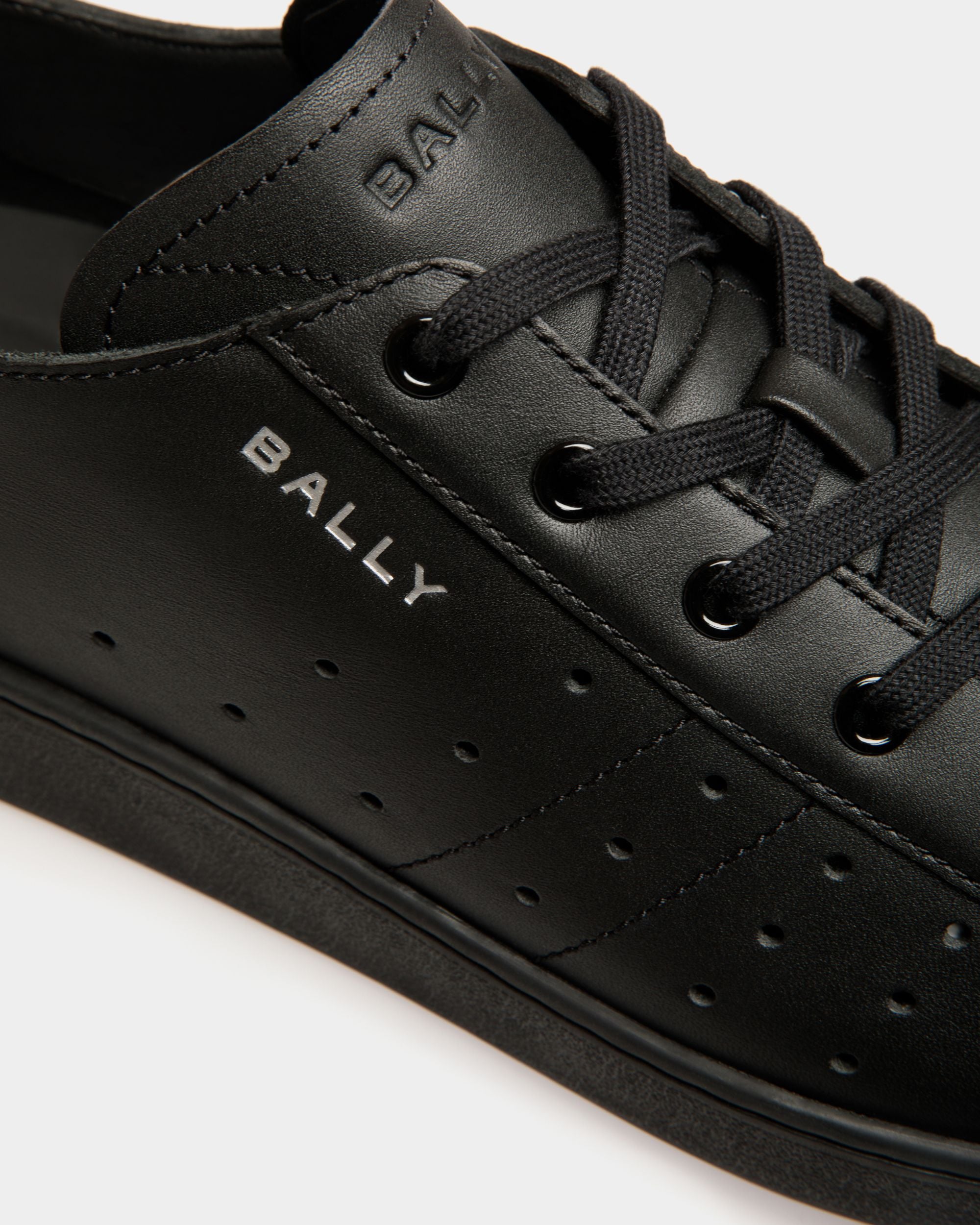 Sneaker Tennis En Cuir Noir - Homme - Bally - 06
