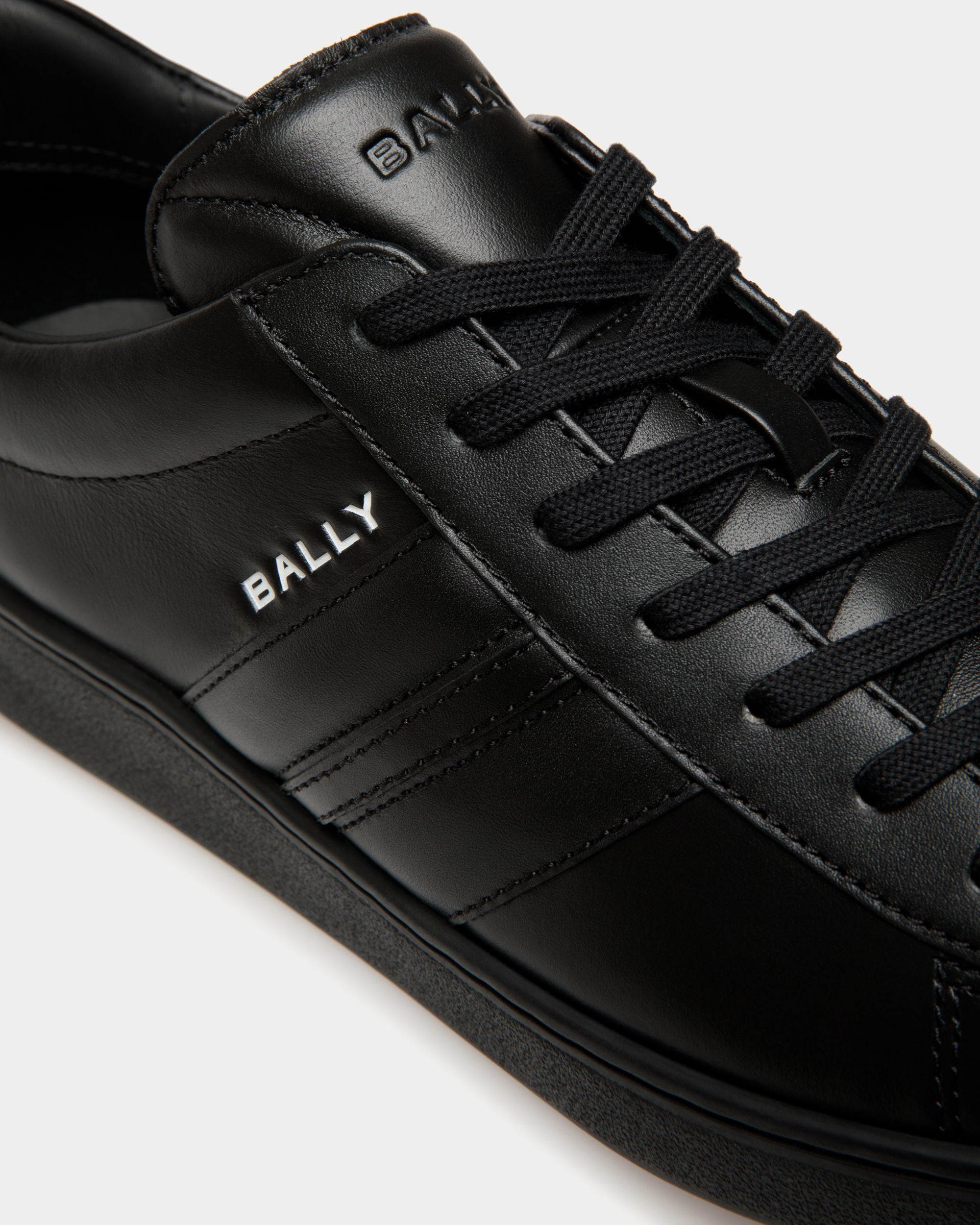 Sneaker Tennis En Cuir Noir - Homme - Bally - 05