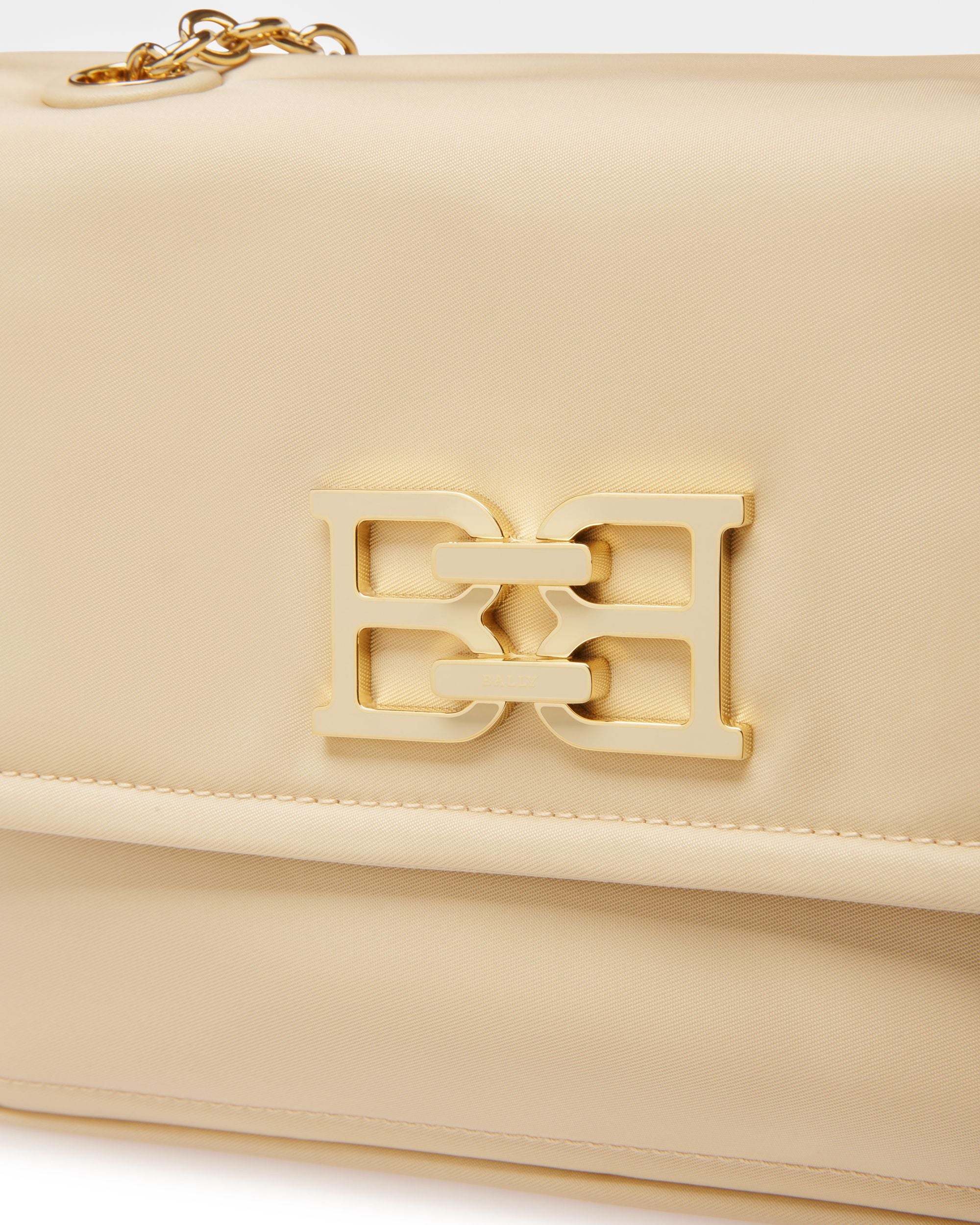 Ehrin Sac À Bandoulière En Nylon Beige Clair - Femme - Bally - 06