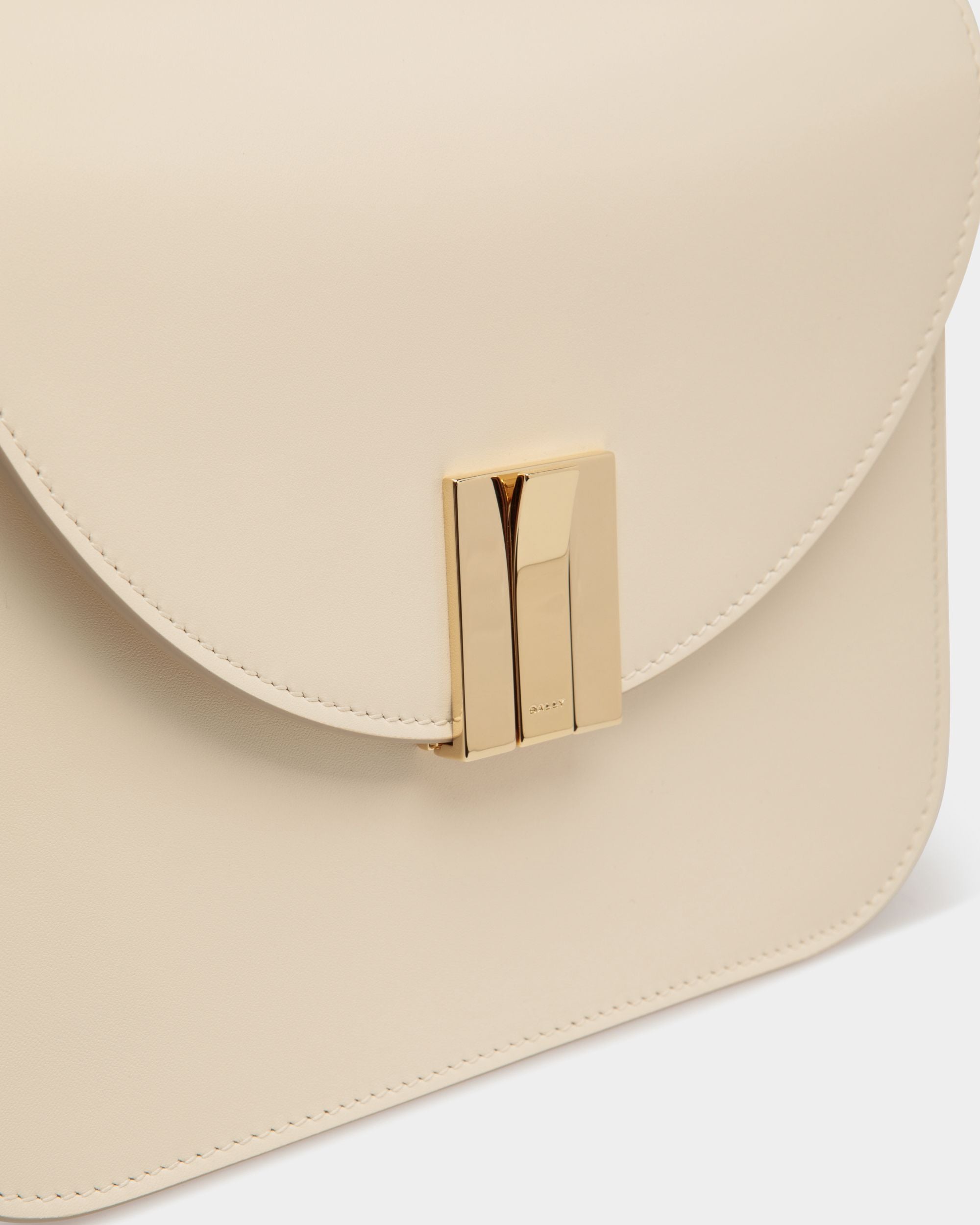 Sac À Bandoulière Ollam En Cuir Blanc - Femme - Bally - 05
