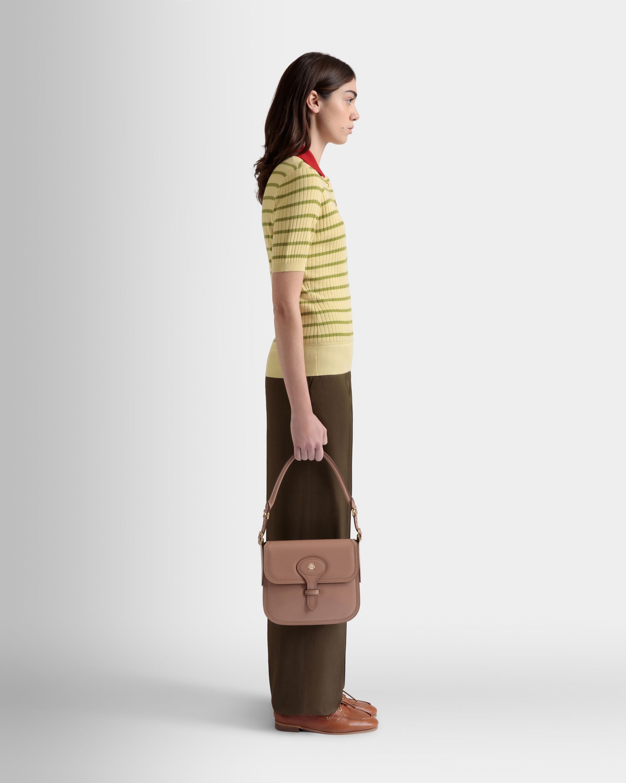 Bandolera Beckett De Piel Cepillada Praline Beige - Mujer - Bally - 02