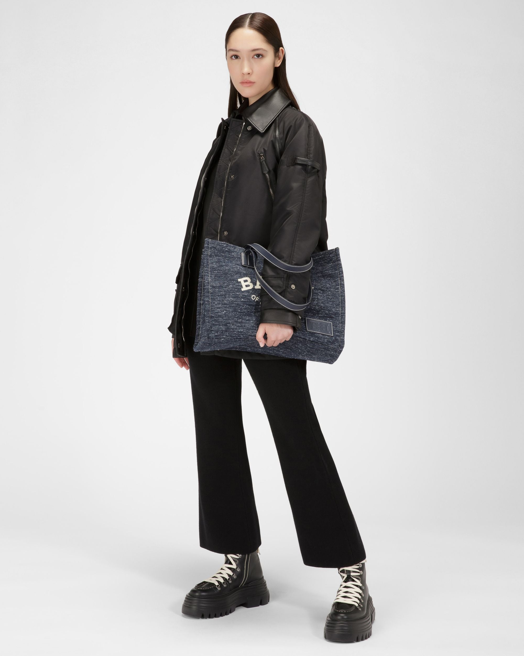 Crystalia Cabas En Tissu Bleu Marine - Femme - Bally - 06