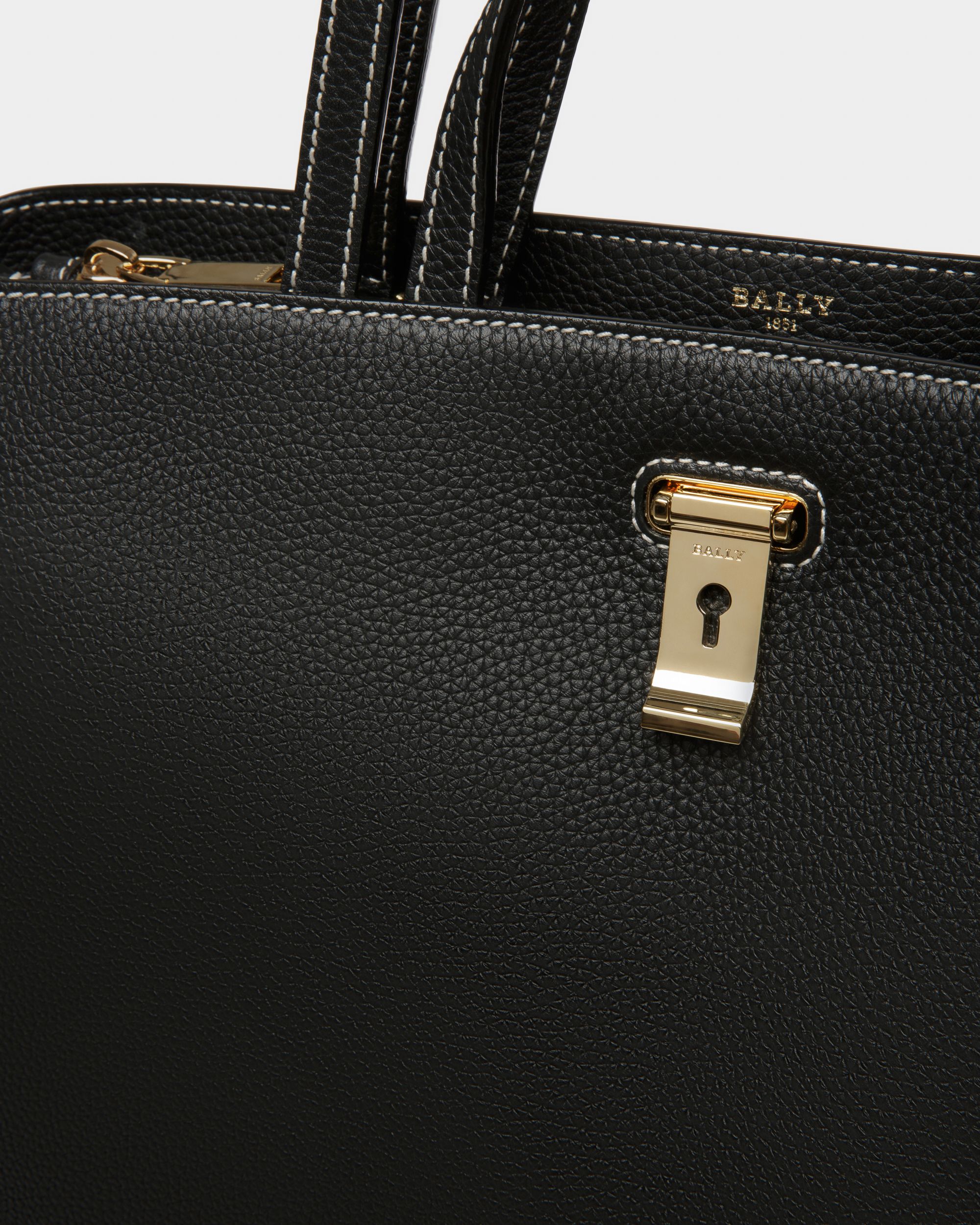Lya Fourre-Tout En Cuir Noir - Femme - Bally - 05
