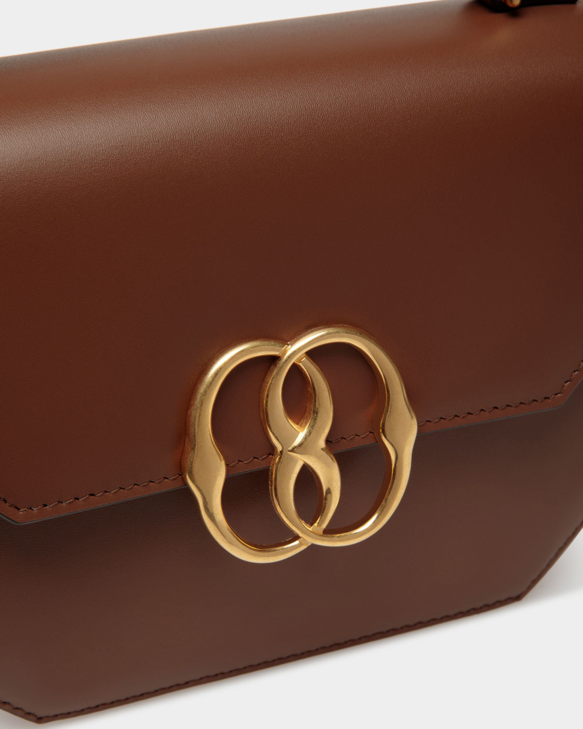 Emblem Minibag Aus Braunem Leder - Damen - Bally - 04