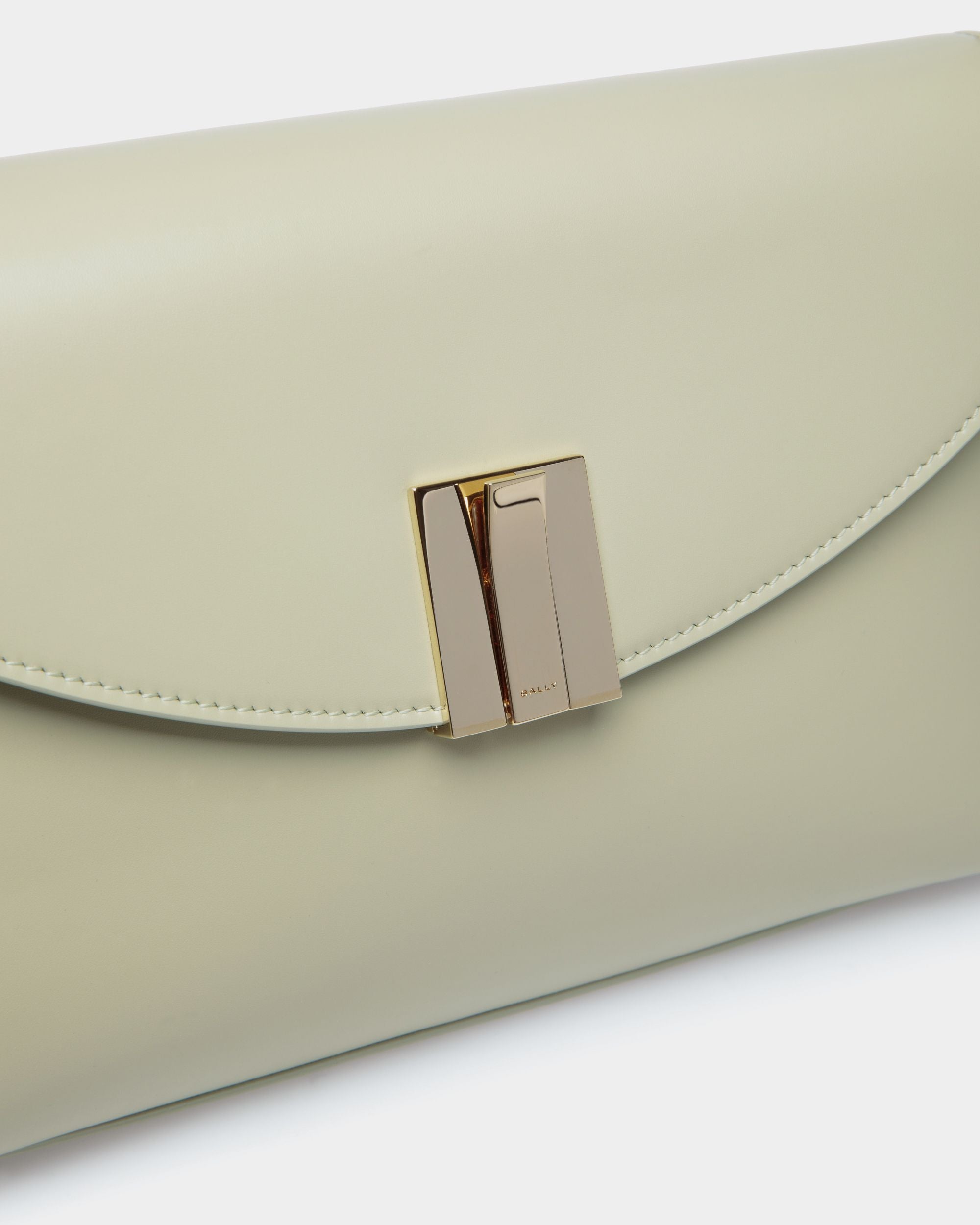 Bolso De Mano Pequeño Ollam De Piel Light Green - Mujer - Bally - 04