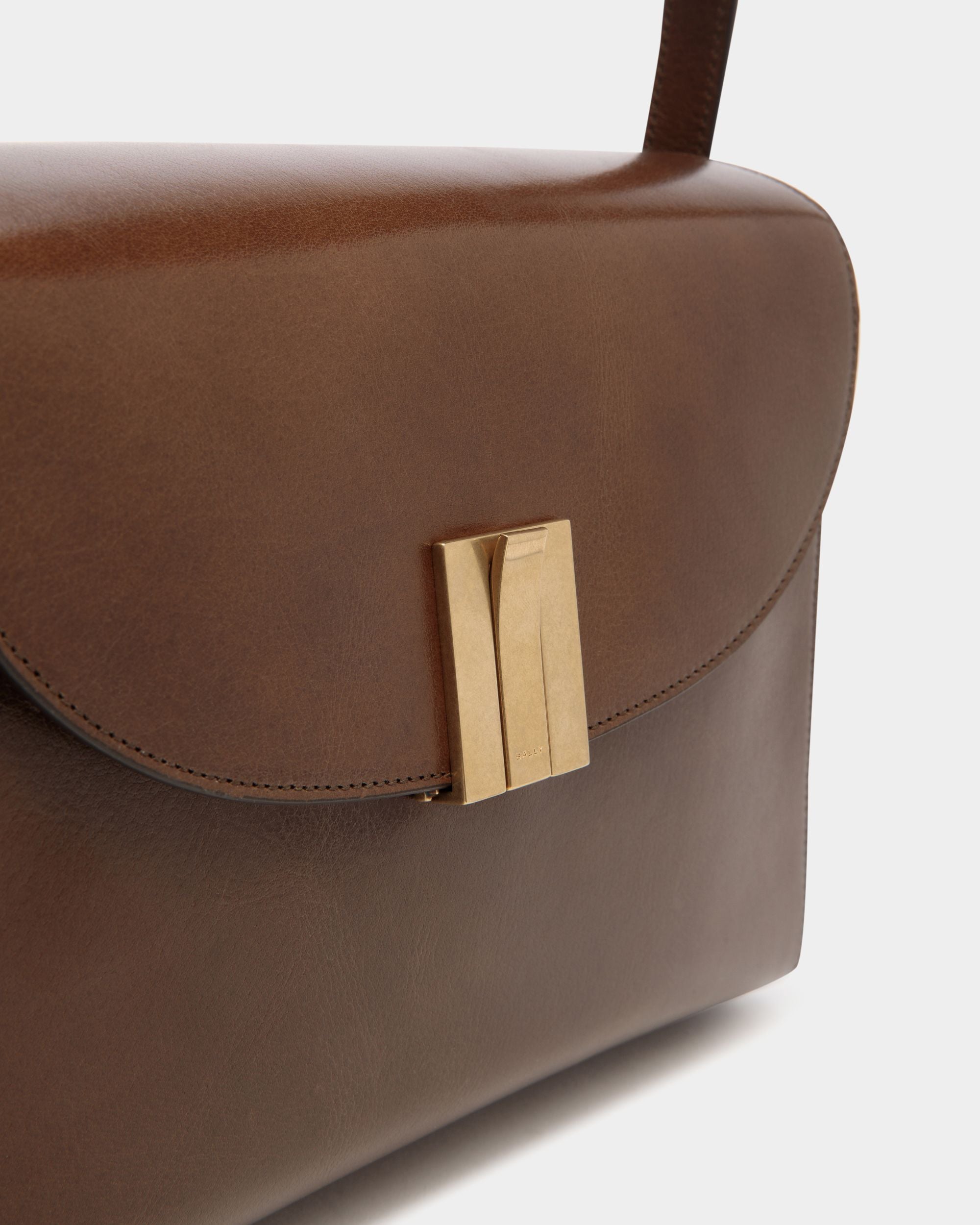 Sac D'épaule Ollam En Cuir Marron Glacé - Femme - Bally - 04