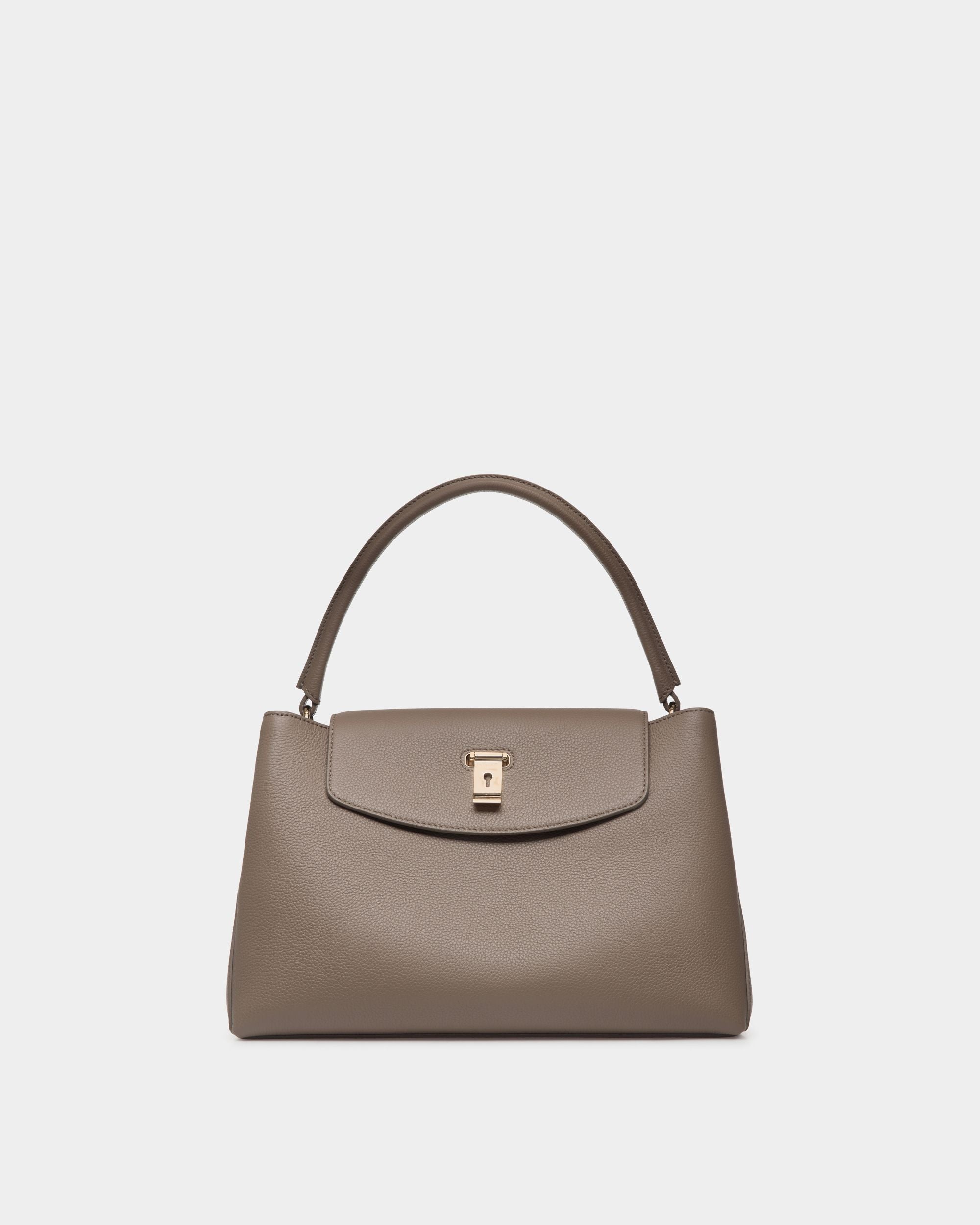 Sac À Anse Supérieure Lock Me En Cuir Grainé Taupe - Femme - Bally - 01