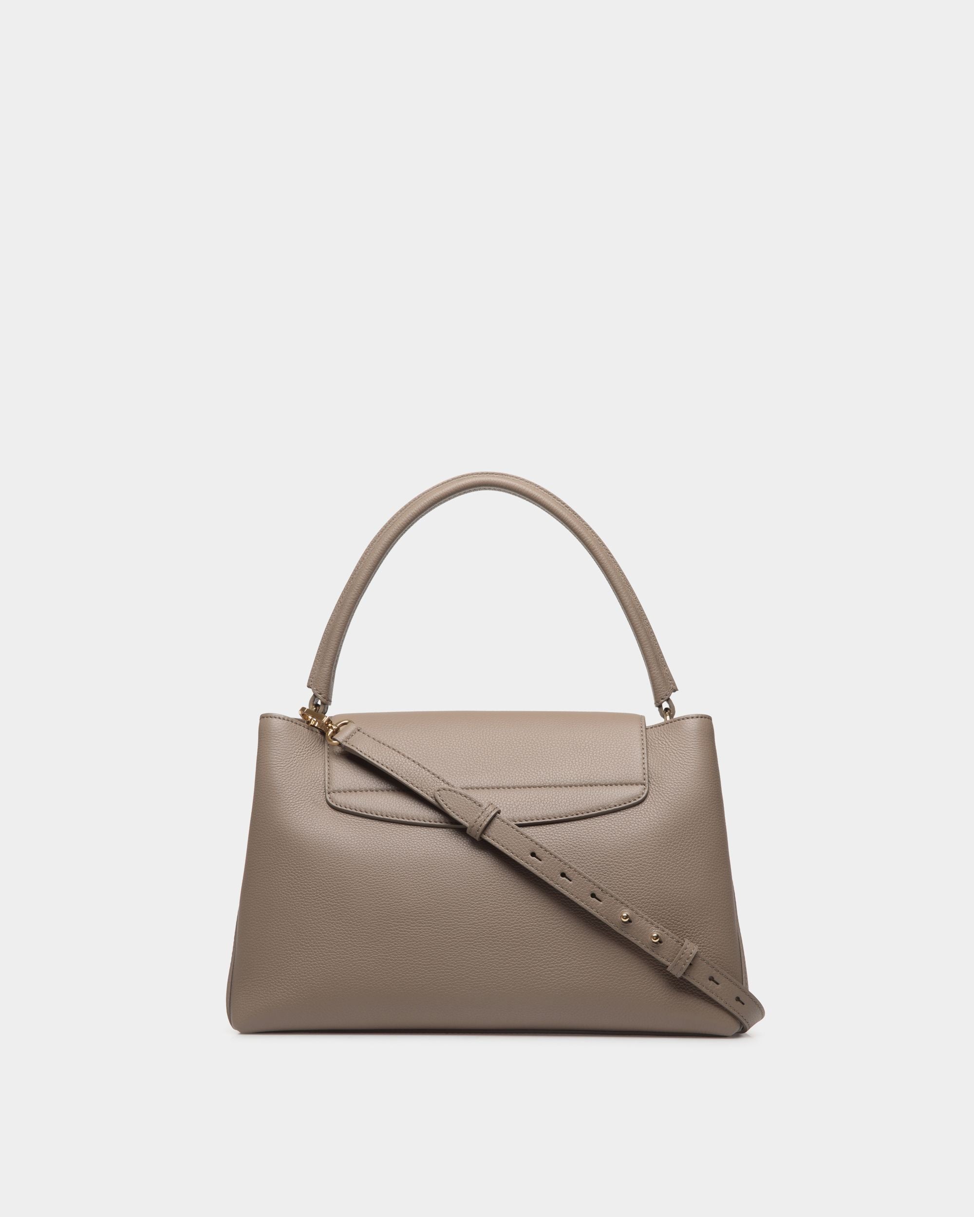 Sac À Anse Supérieure Lock Me En Cuir Grainé Taupe - Femme - Bally - 03
