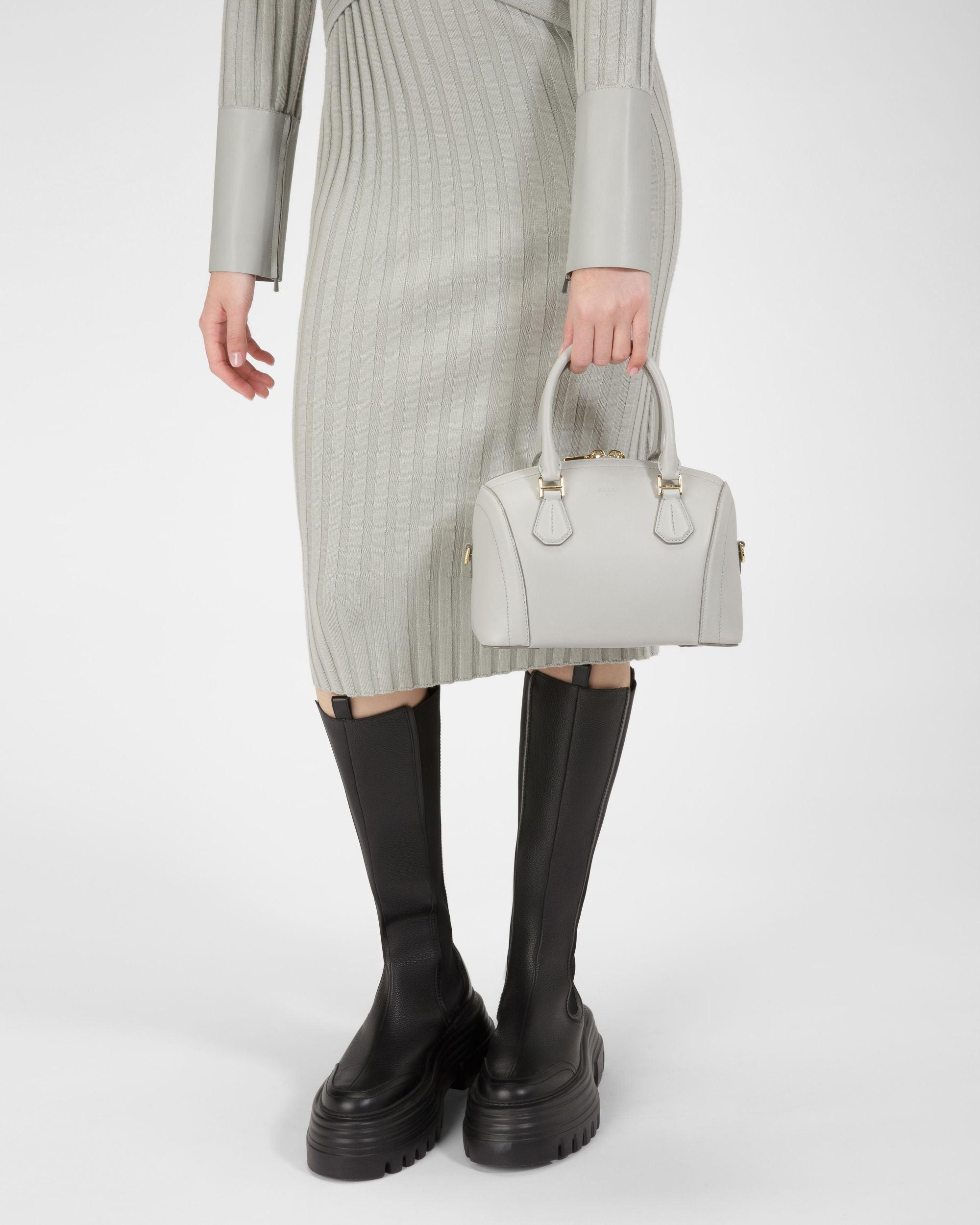 Saffi Small Sac À Bandoulière En Cuir Bleu Clair - Femme - Bally - 04