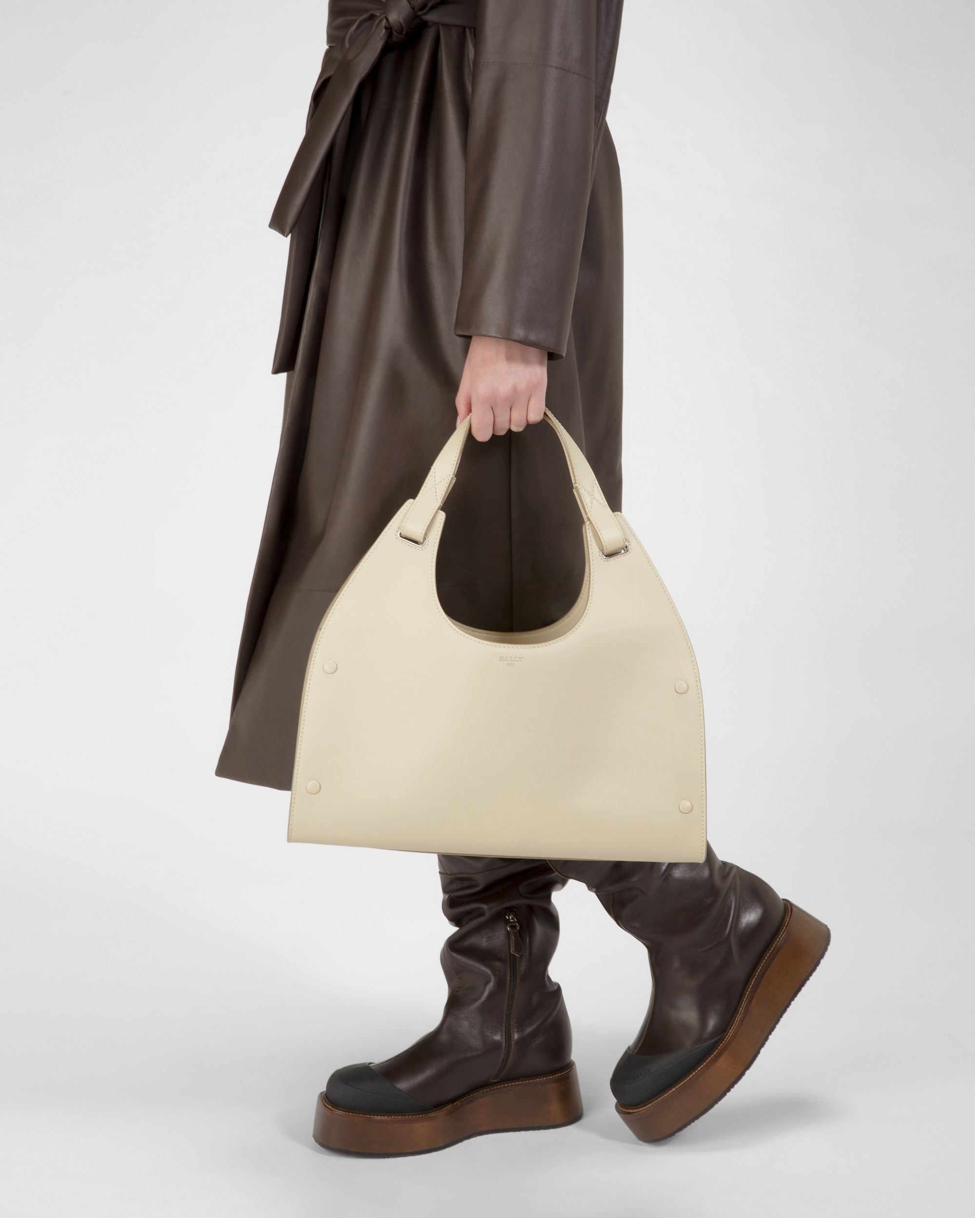 Ahres Sac Porté Épaule En Cuir Beige Clair - Femme - Bally - 06
