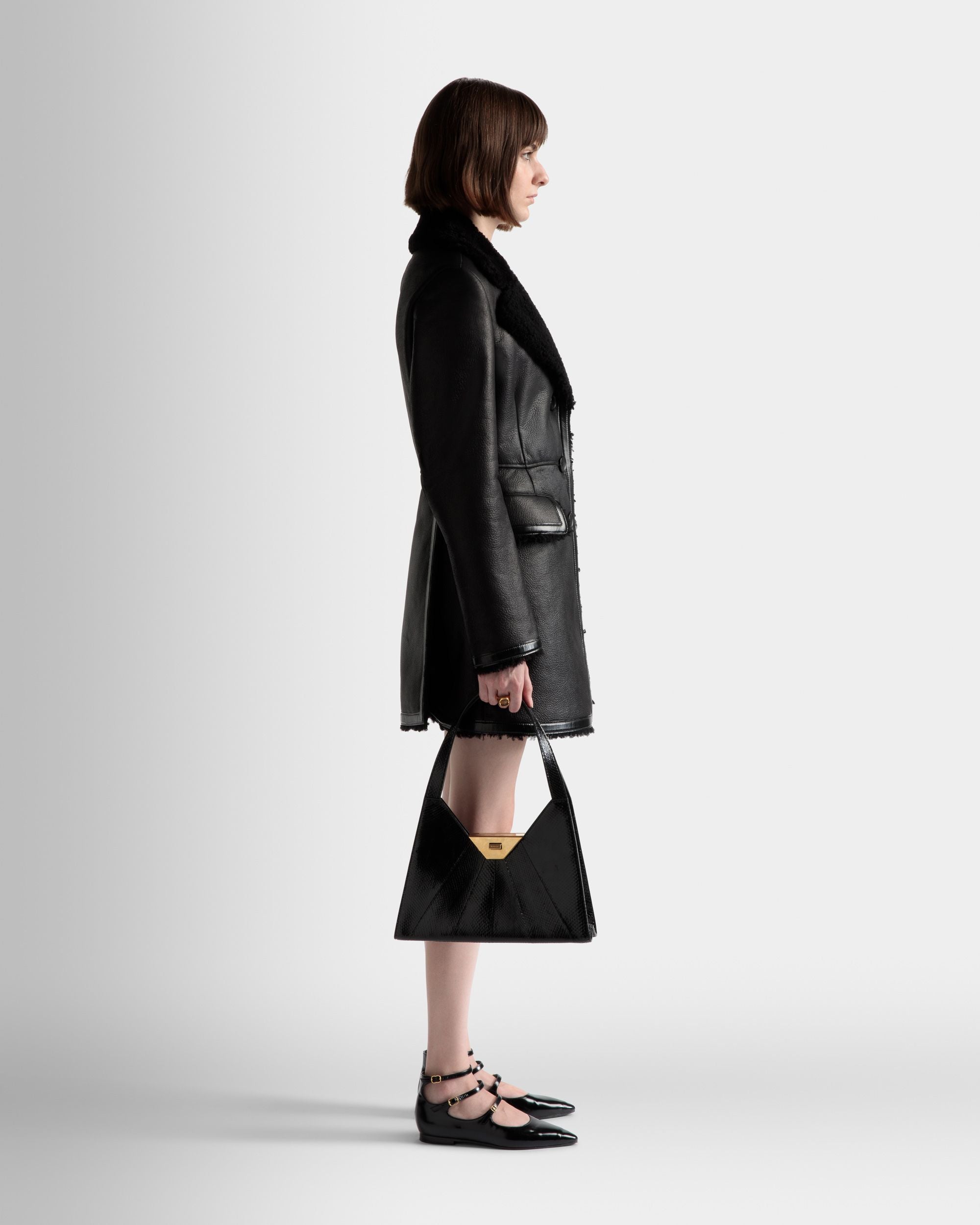 Sac D’Épaule Tilt En Cuir Noir - Femme - Bally - 02