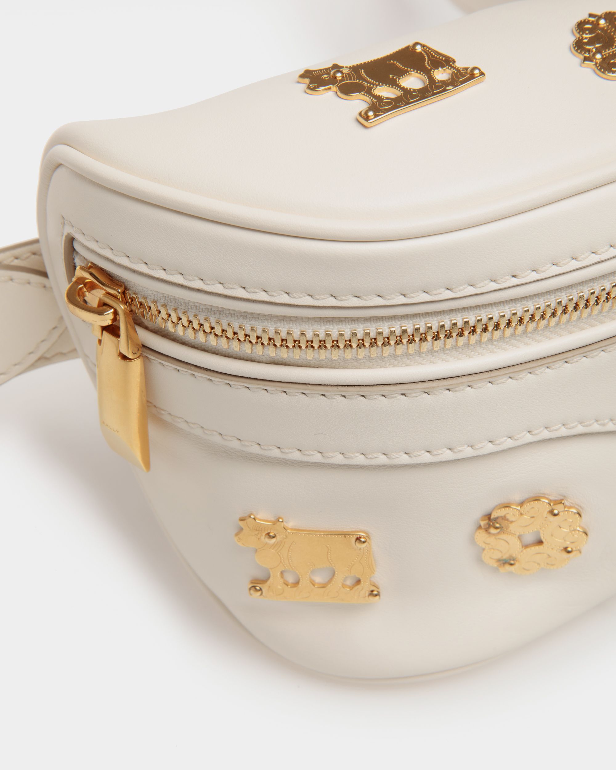 Sac Banane Mountain En Cuir Blanc - Femme - Bally - 06