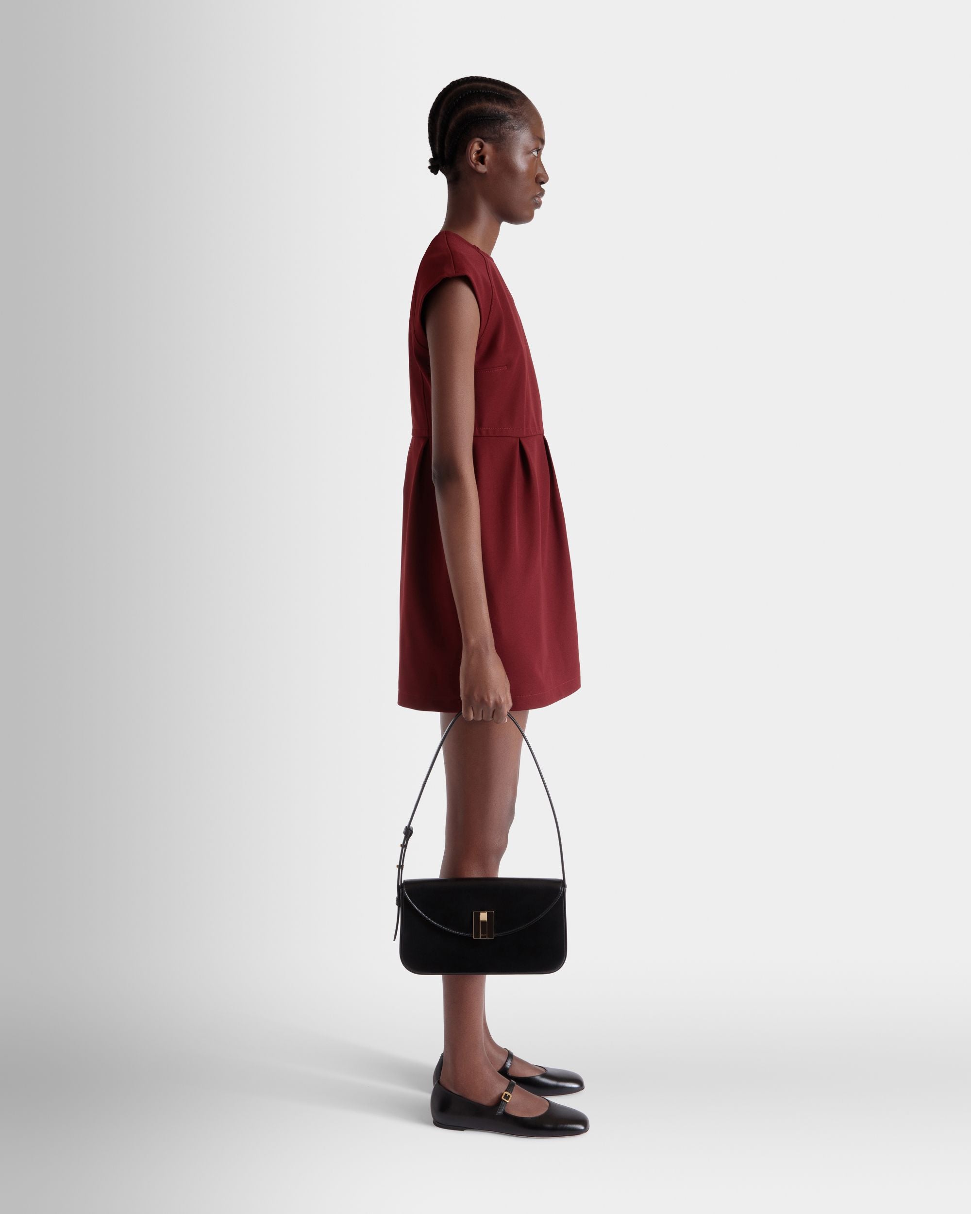 Bolso De Hombro Pequeño Ollam De Piel Negra - Mujer - Bally - 02