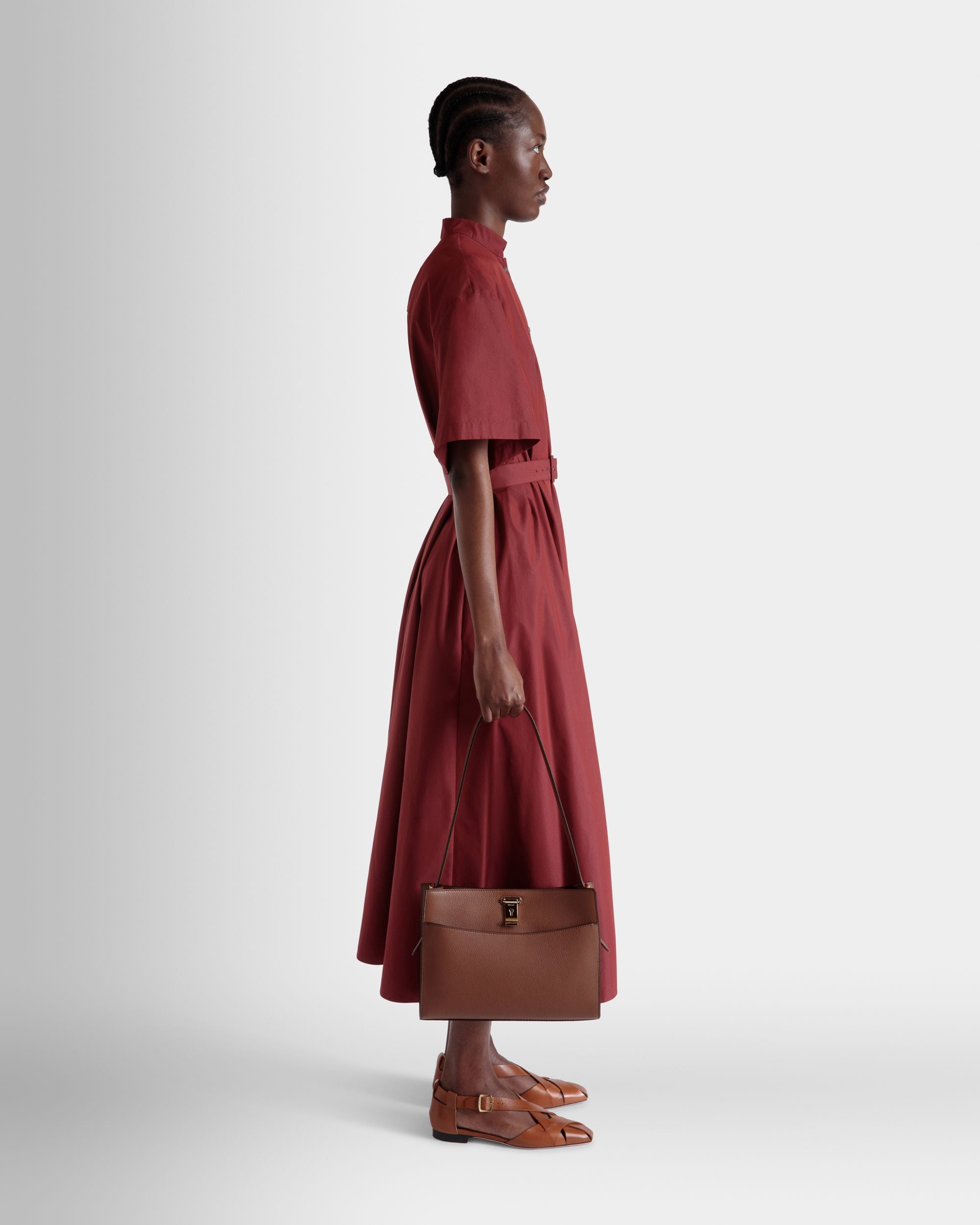 Lock Me Shoulder Bag in Brown Grained Leather - Femme - Bally - 02