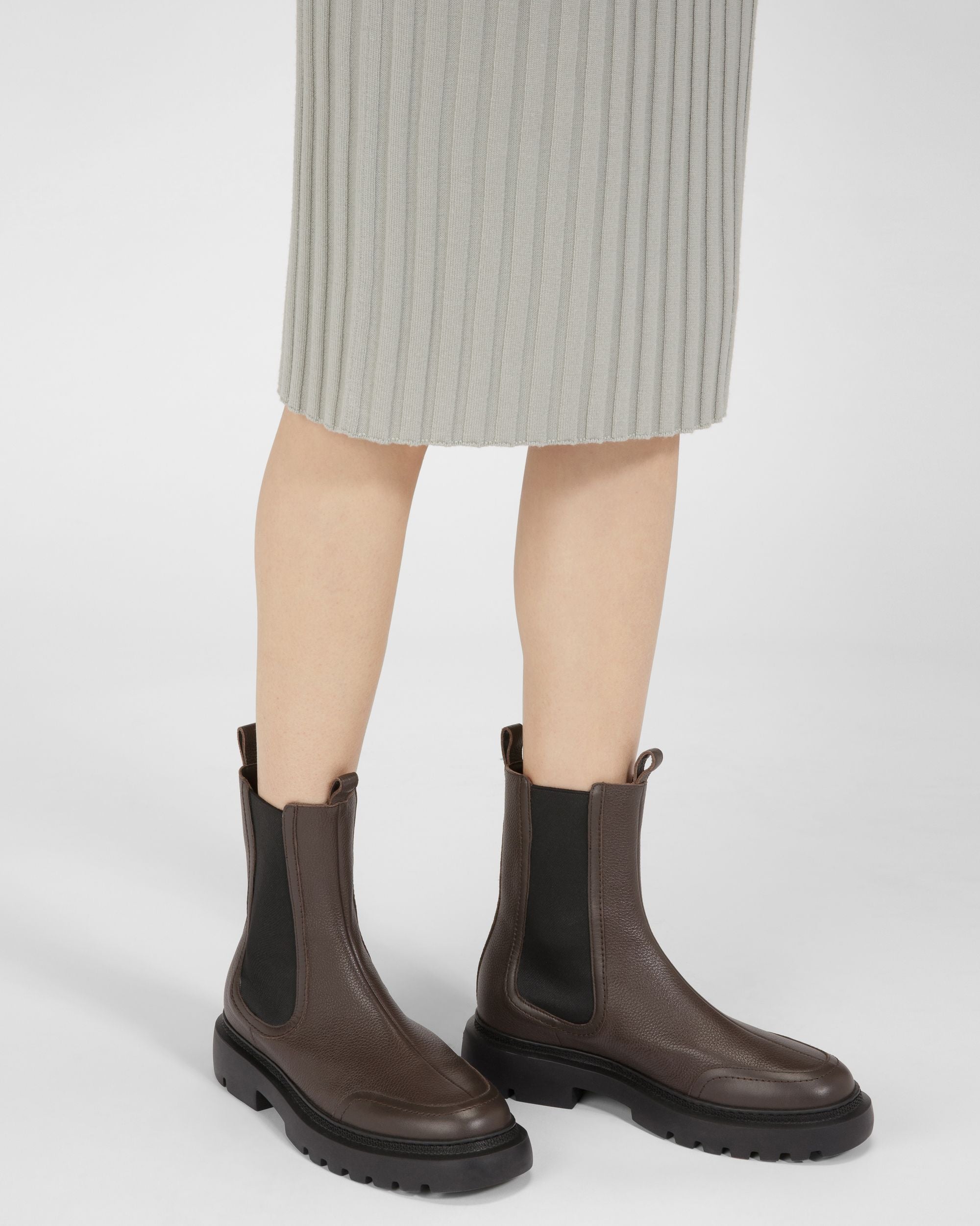 Ginny Flat Leather Boots In Brown - Women's - Bally - 07