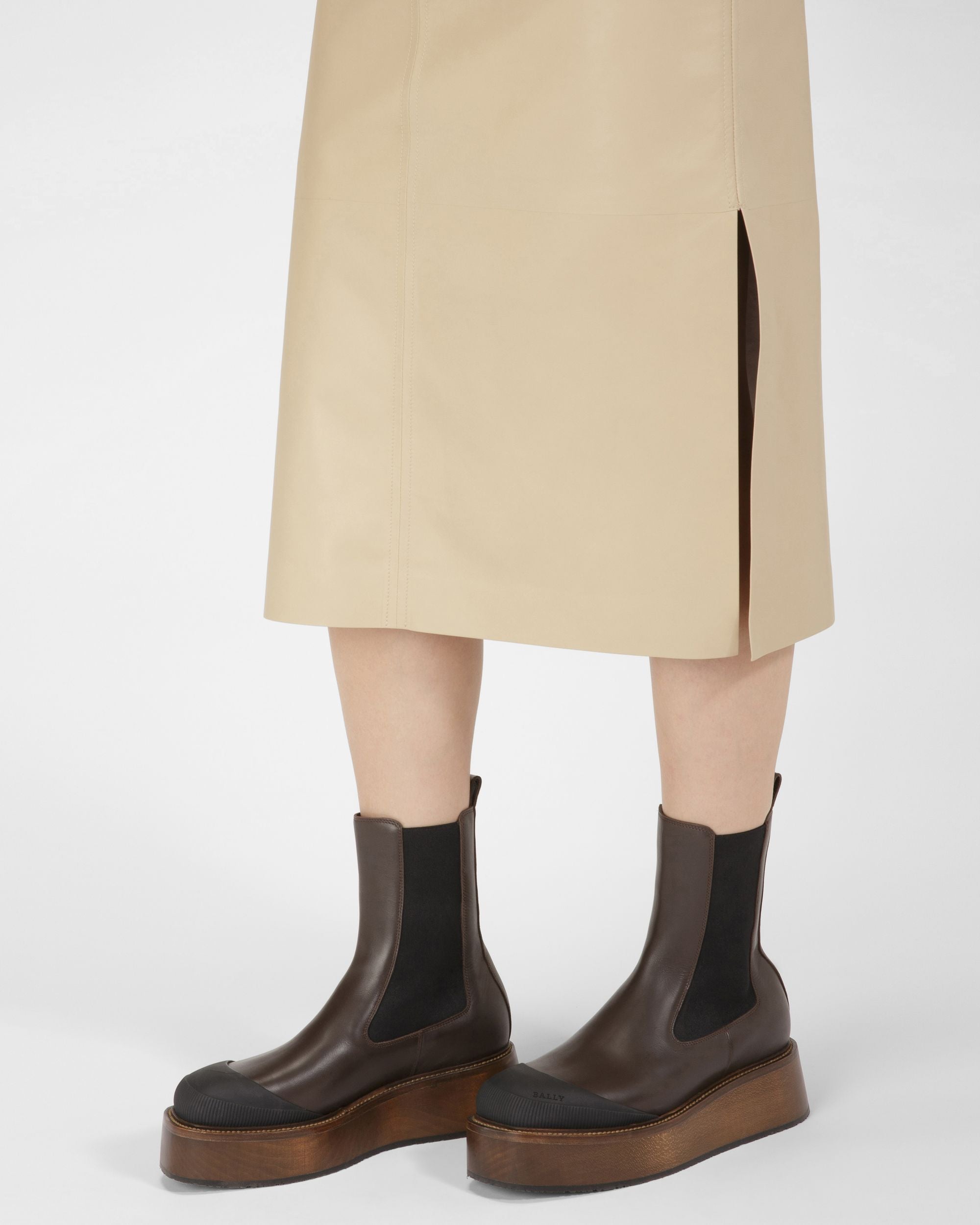 Ilene Leather Booties In Ebony Brown - Women's - Bally - 07