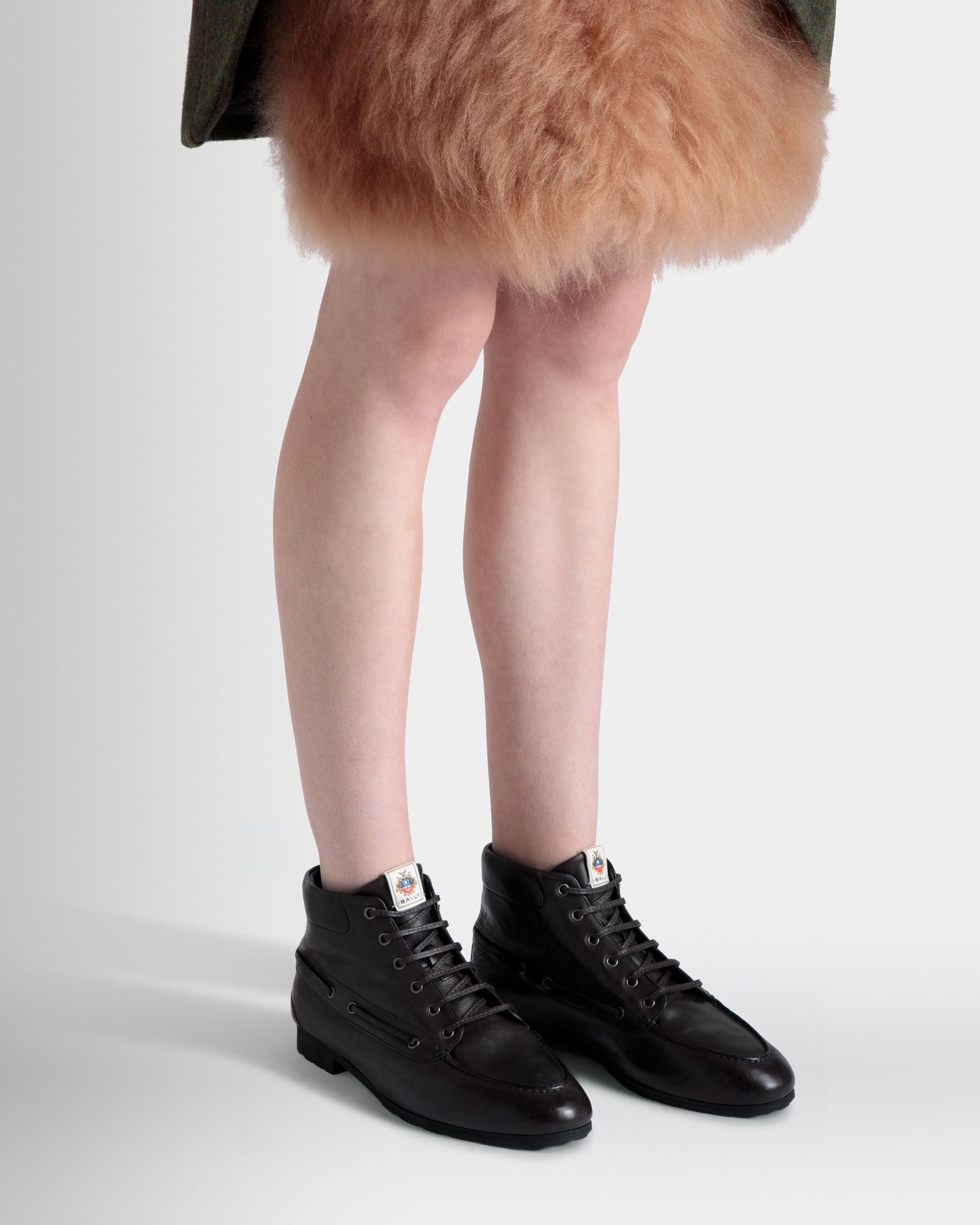 Stiefelette Plume Aus Leder In Schwarz - Damen - Bally - 02