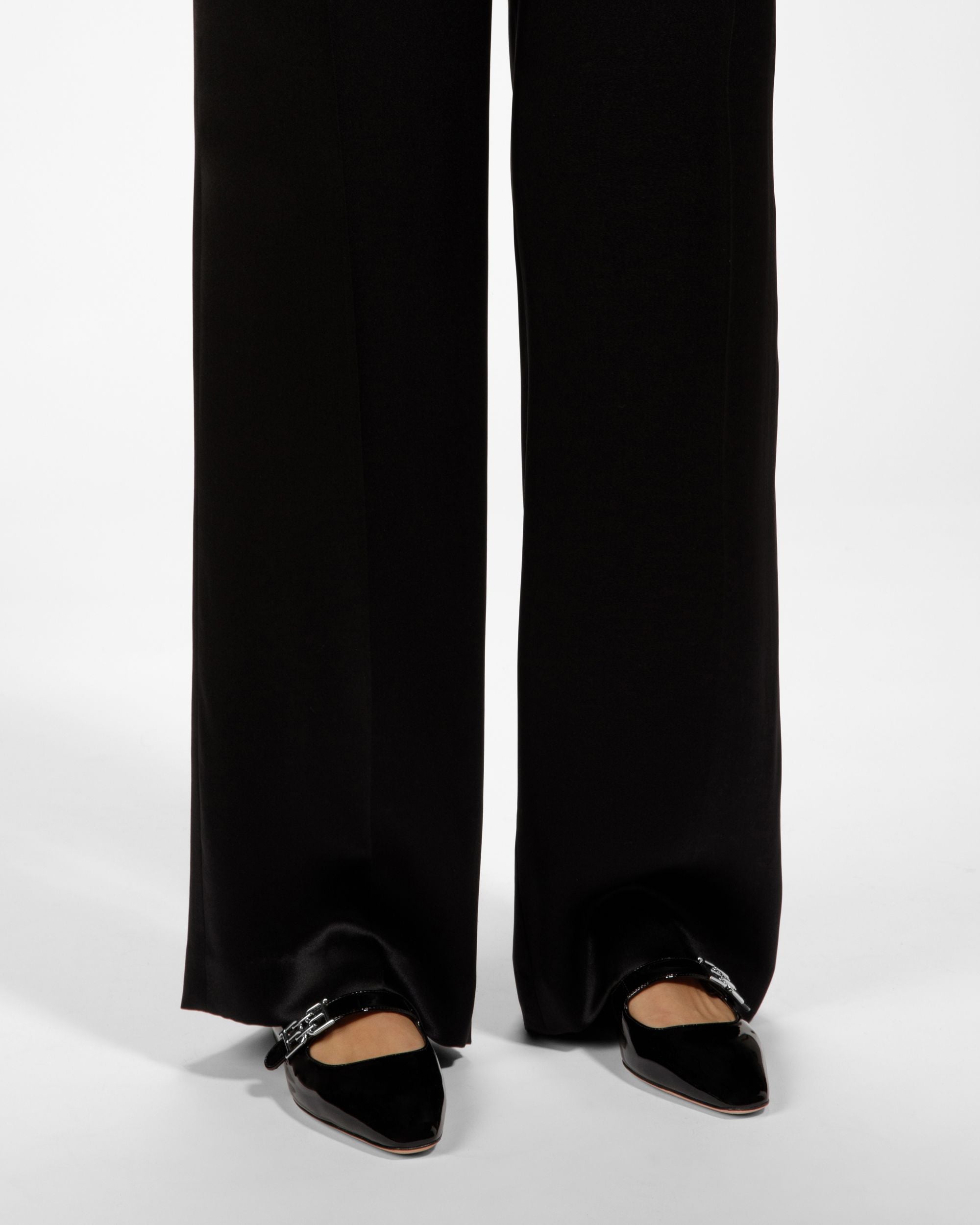 Elis Ballerina Aus Schwarz Leder - Damen - Bally - 06