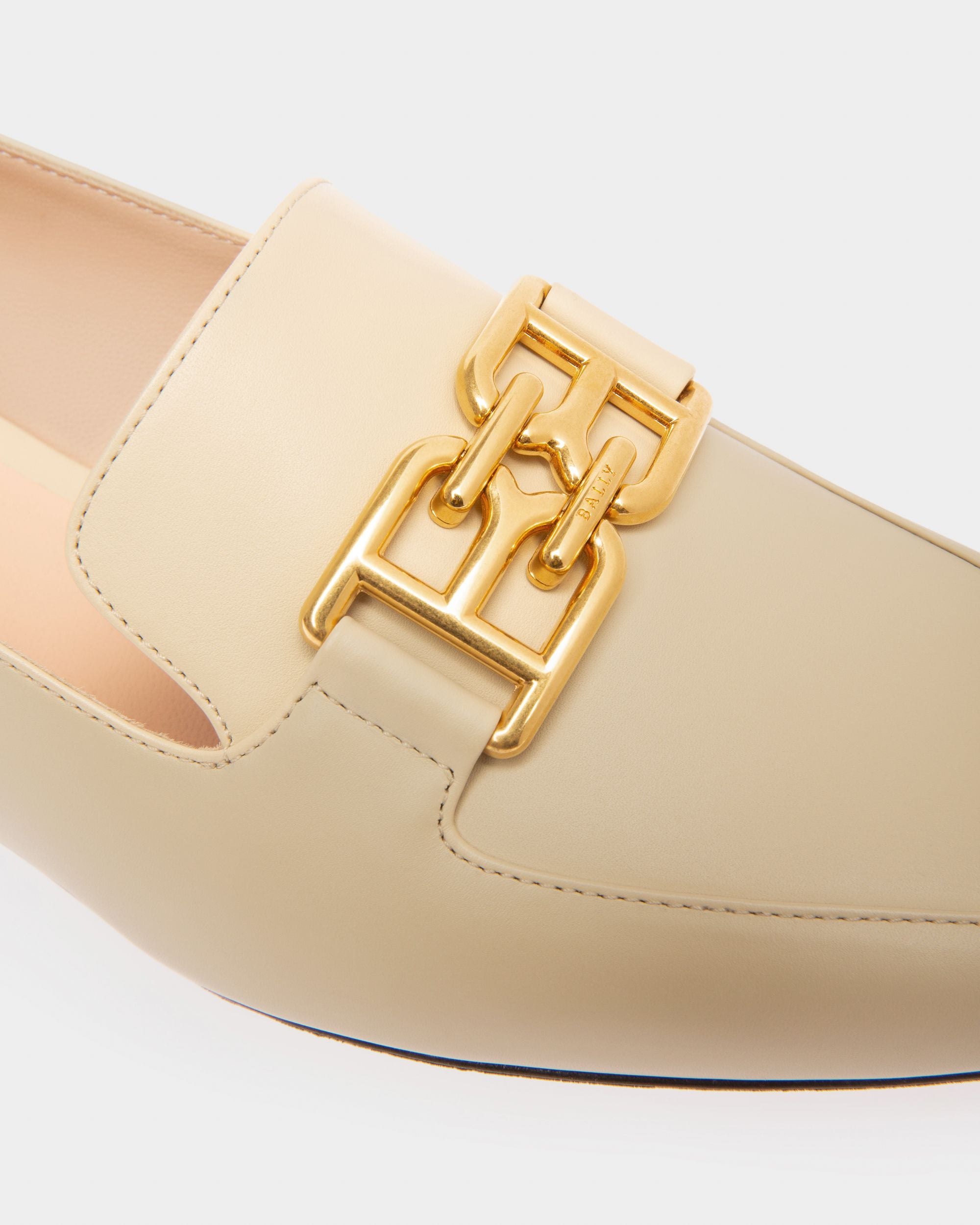 Ellah Flat Loafer Aus Beigem Leder - Damen - Bally - 06