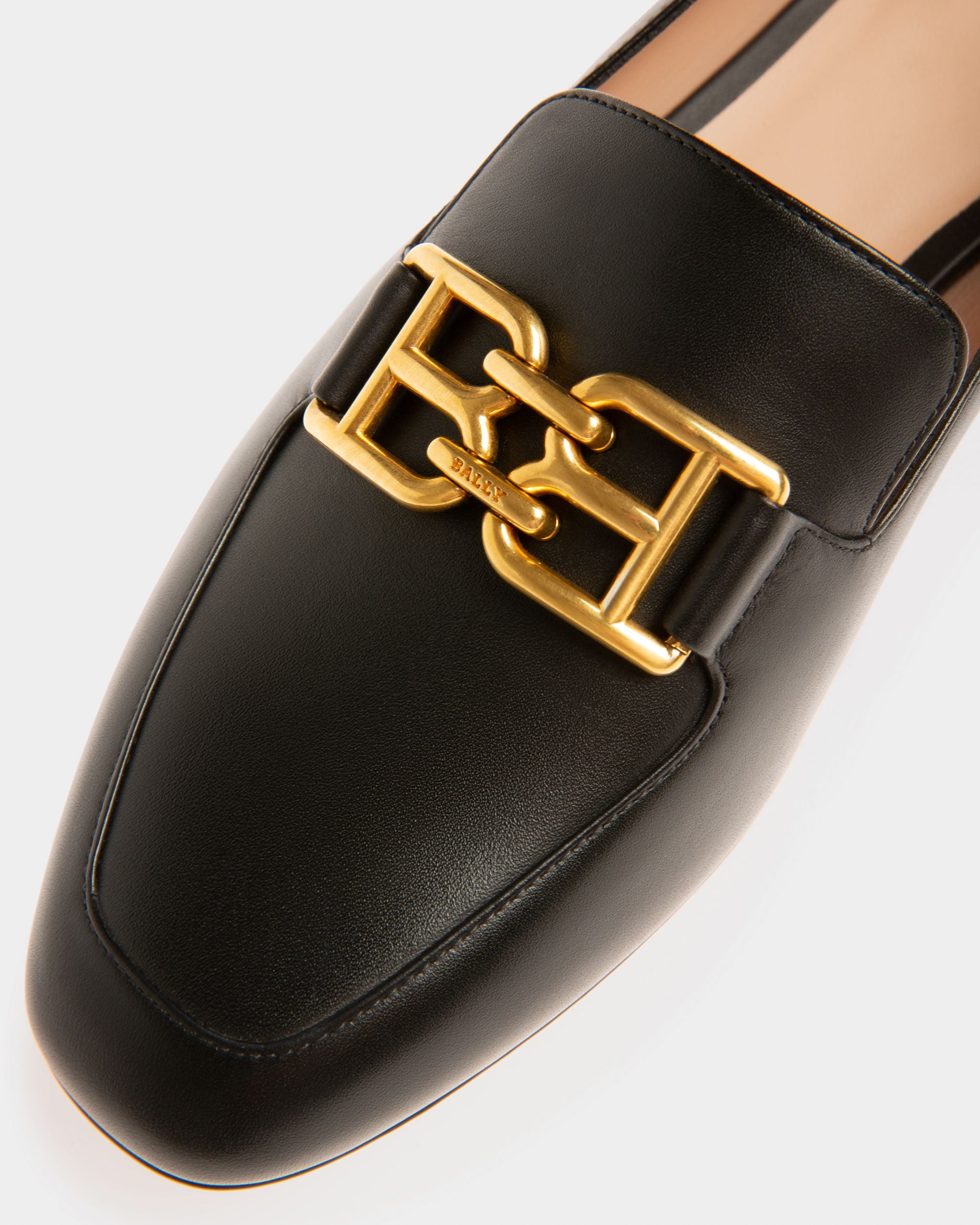 Ellah Flat Mocassins En Cuir Noir - Femme - Bally - 04