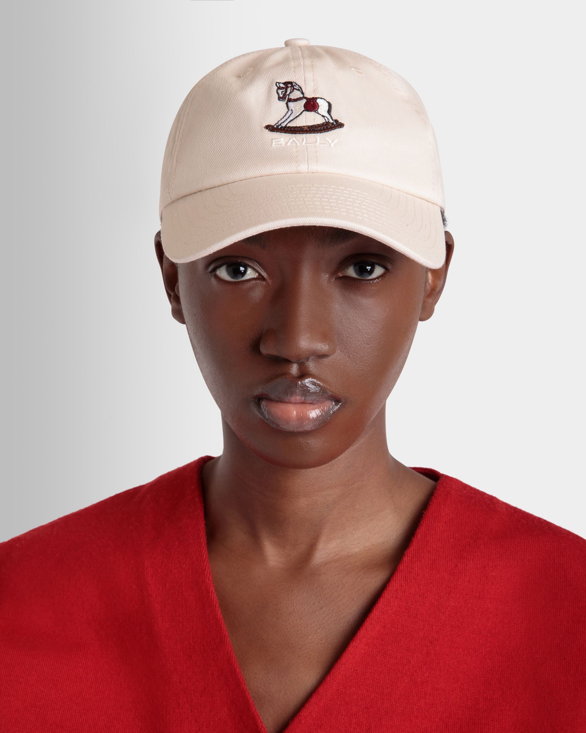 Casquette De Baseball Avec Beni Bischof Rocking Horse En Coton Ivoire - Femme - Bally - 02