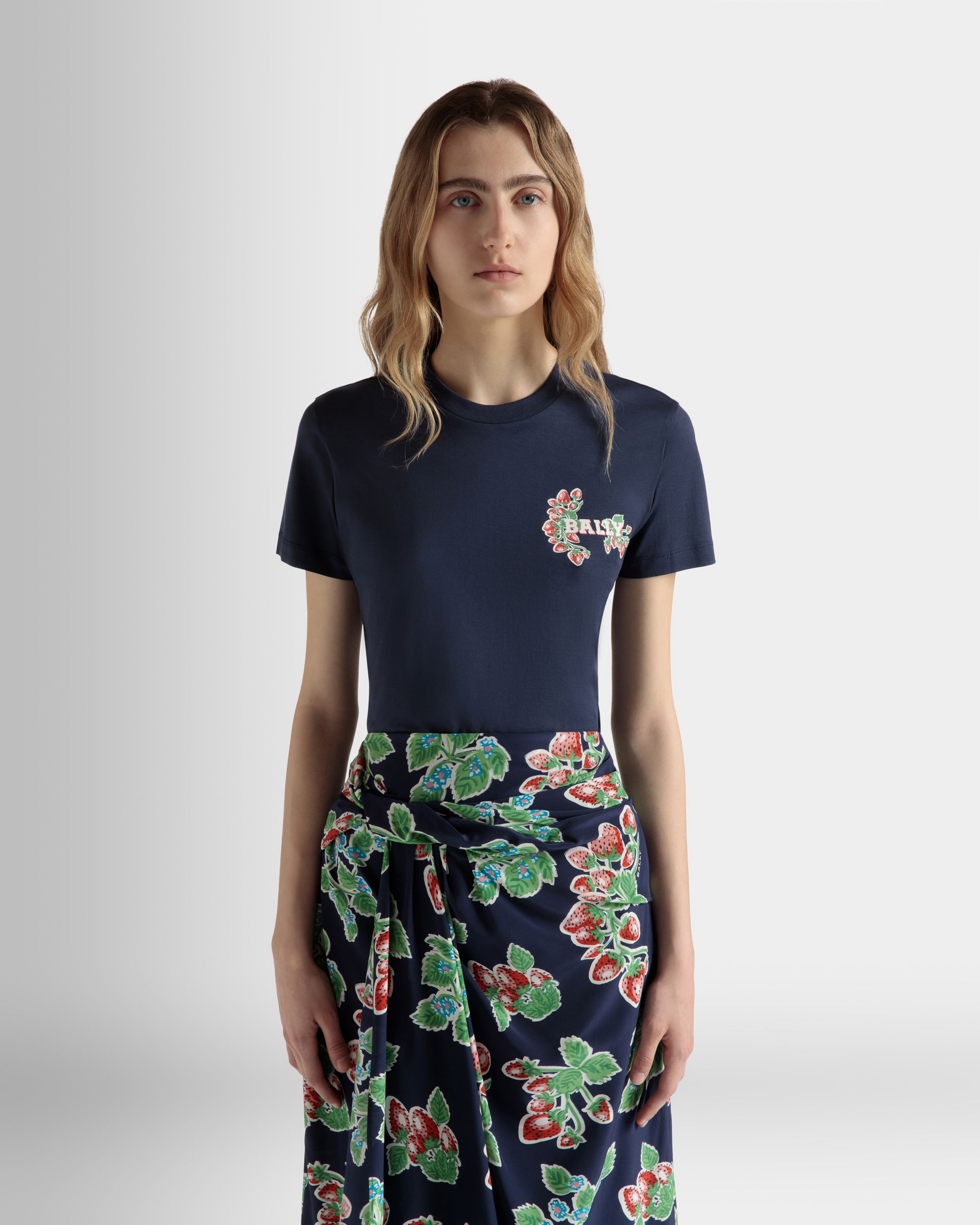 T-Shirt in Strawberry Print Cotton - Women's - Bally - 03