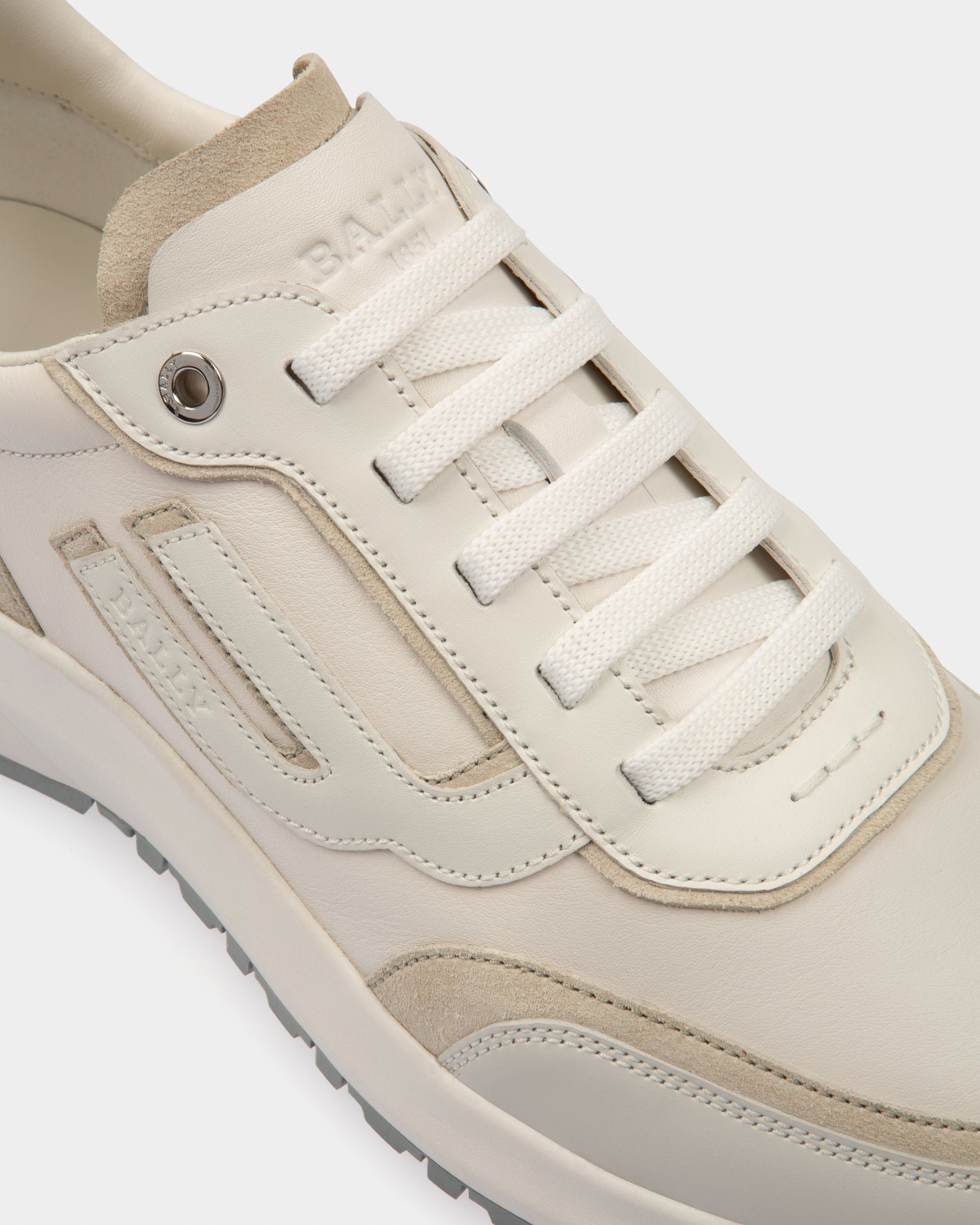 Demmy Sneakers En Cuir Blanc Et Blanc Poudreux - Femme - Bally - 04