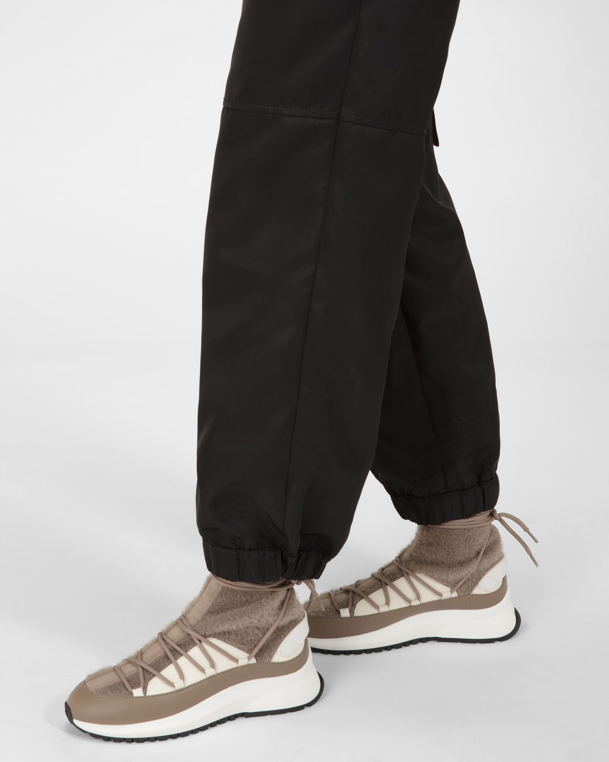 Dalyla Bottes En Cachemire Et Cuir En Taupe Et Ivoire - Femme - Bally - 03