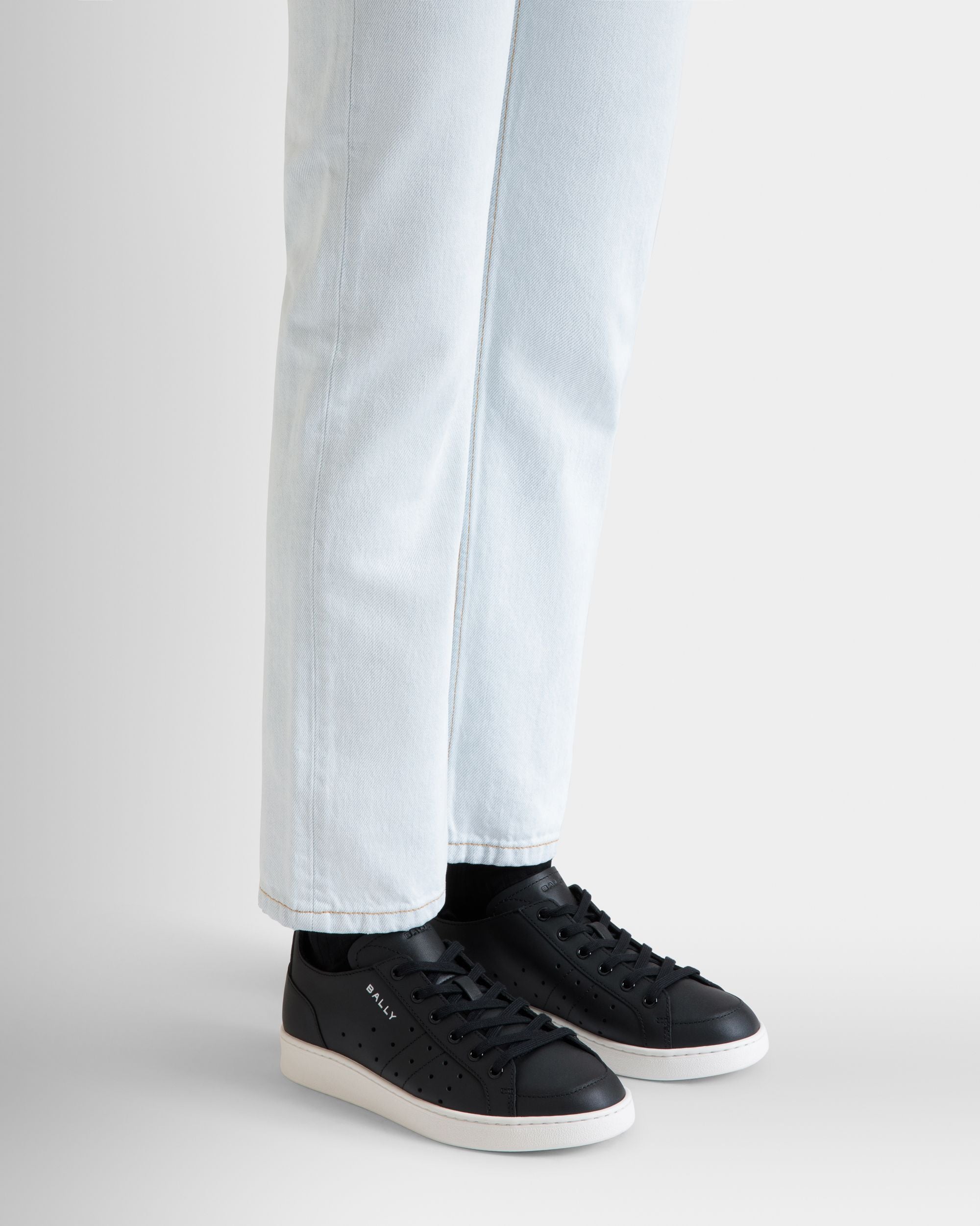 Sneaker Tennis En Cuir Noir - Femme - Bally - 02