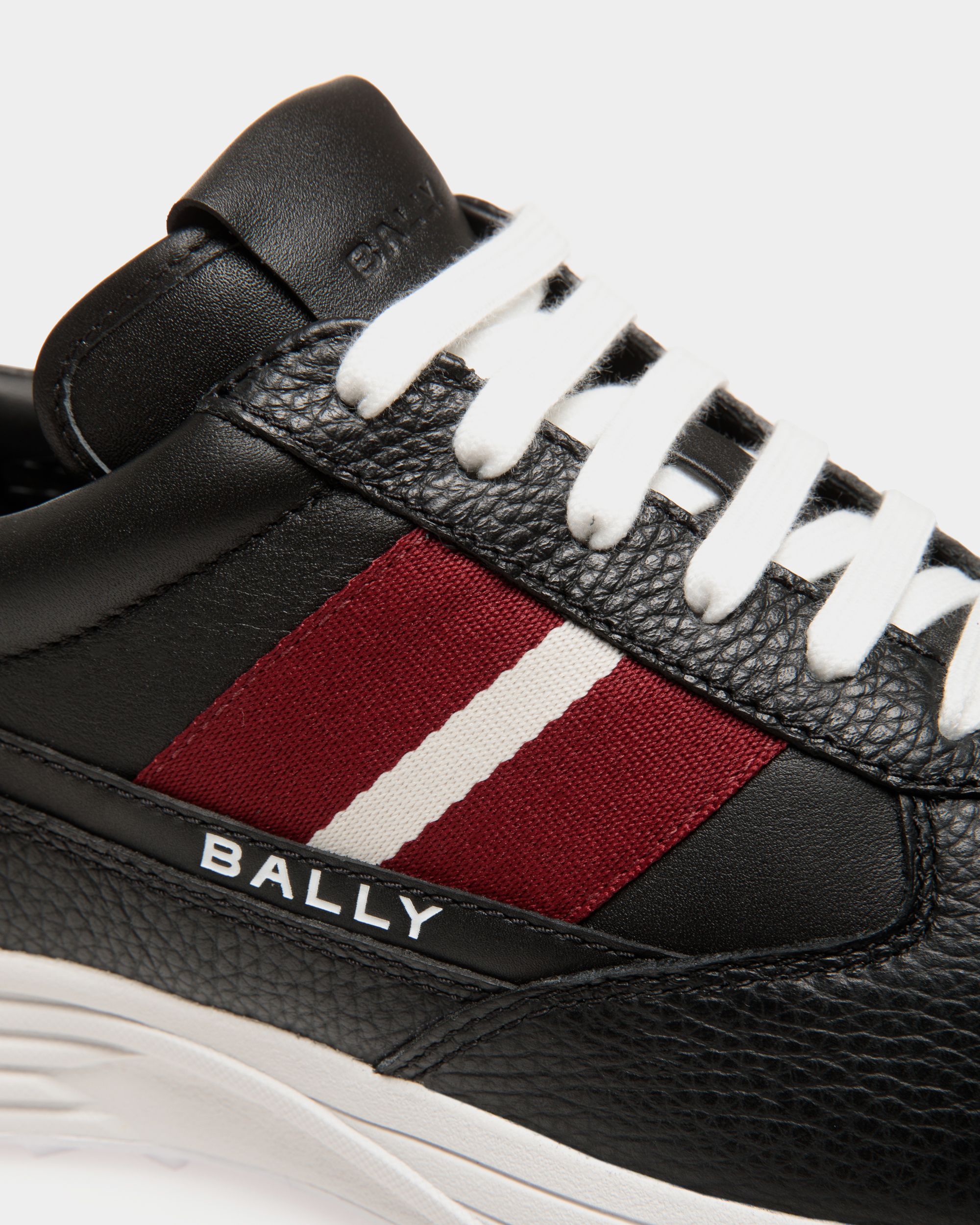 Golf Capsule Sneaker in Black Grained Leather - Femme - Bally - 05