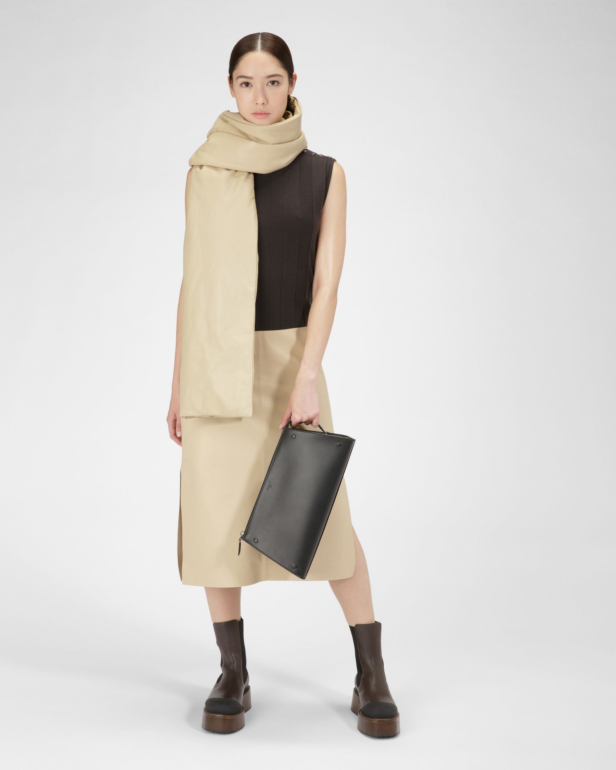 Robe En Laine Et Cuir Vert Militaire Et Beige - Femme - Bally - 05