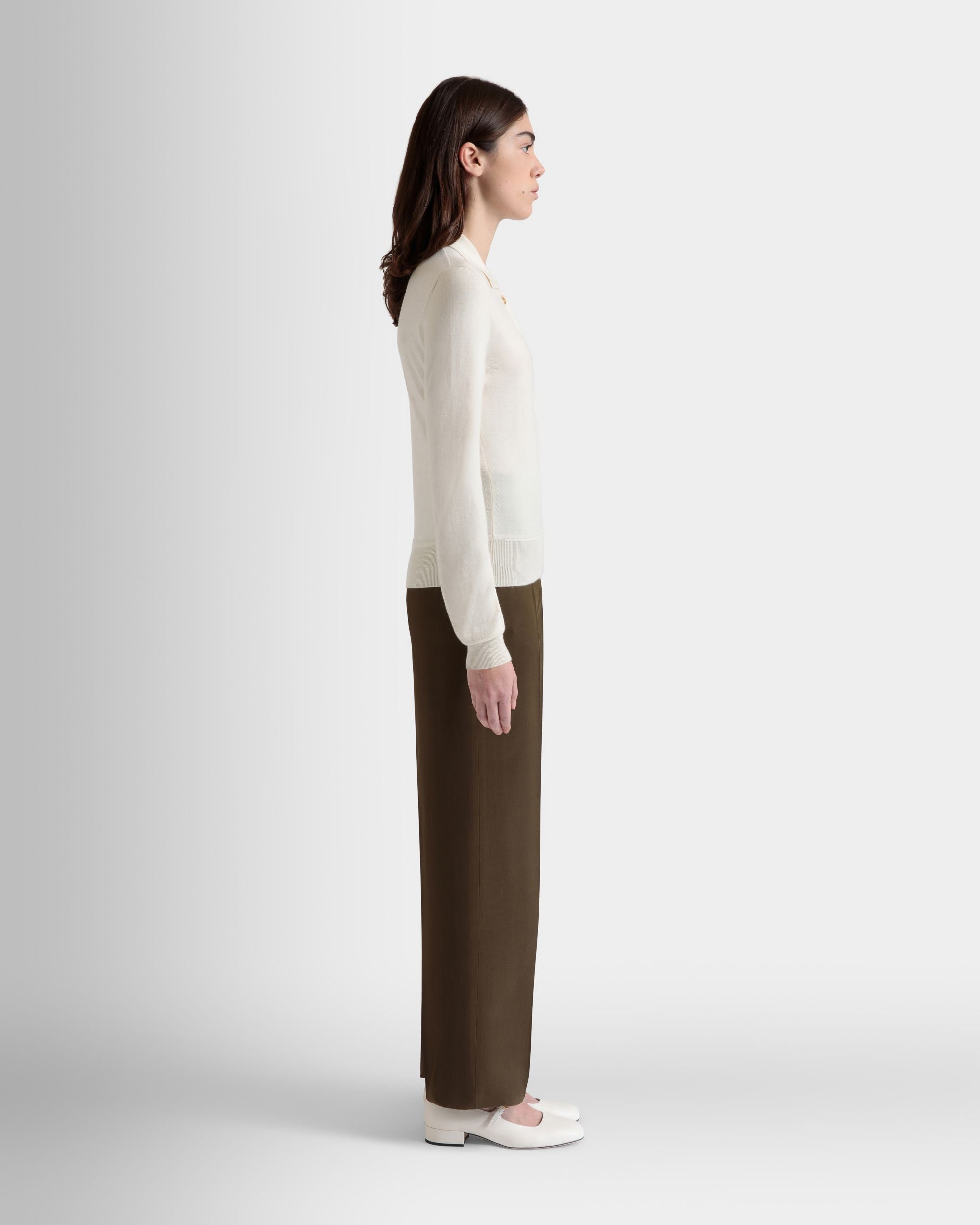 Langarm-Poloshirt Aus Elfenbeinfarbenem Kaschmir-Seiden-Mix - Damen - Bally - 05