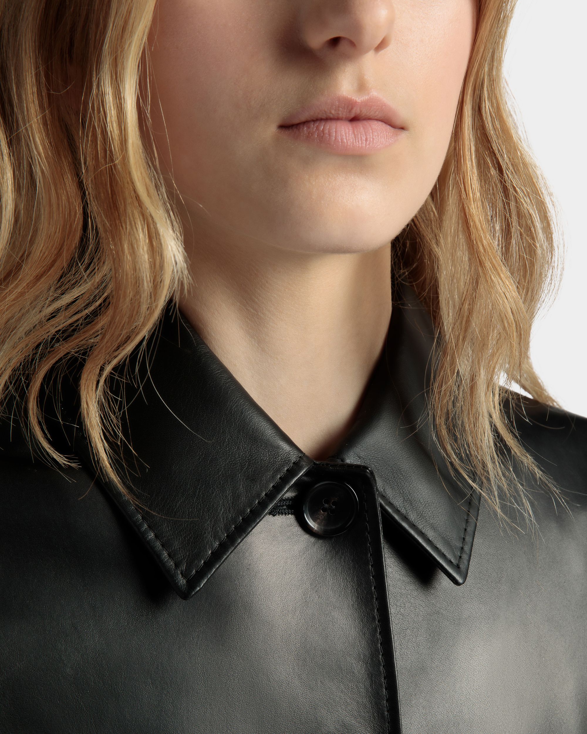 Midi-Mantel Mit Gürtel Aus Leder In Schwarz - Damen - Bally - 04