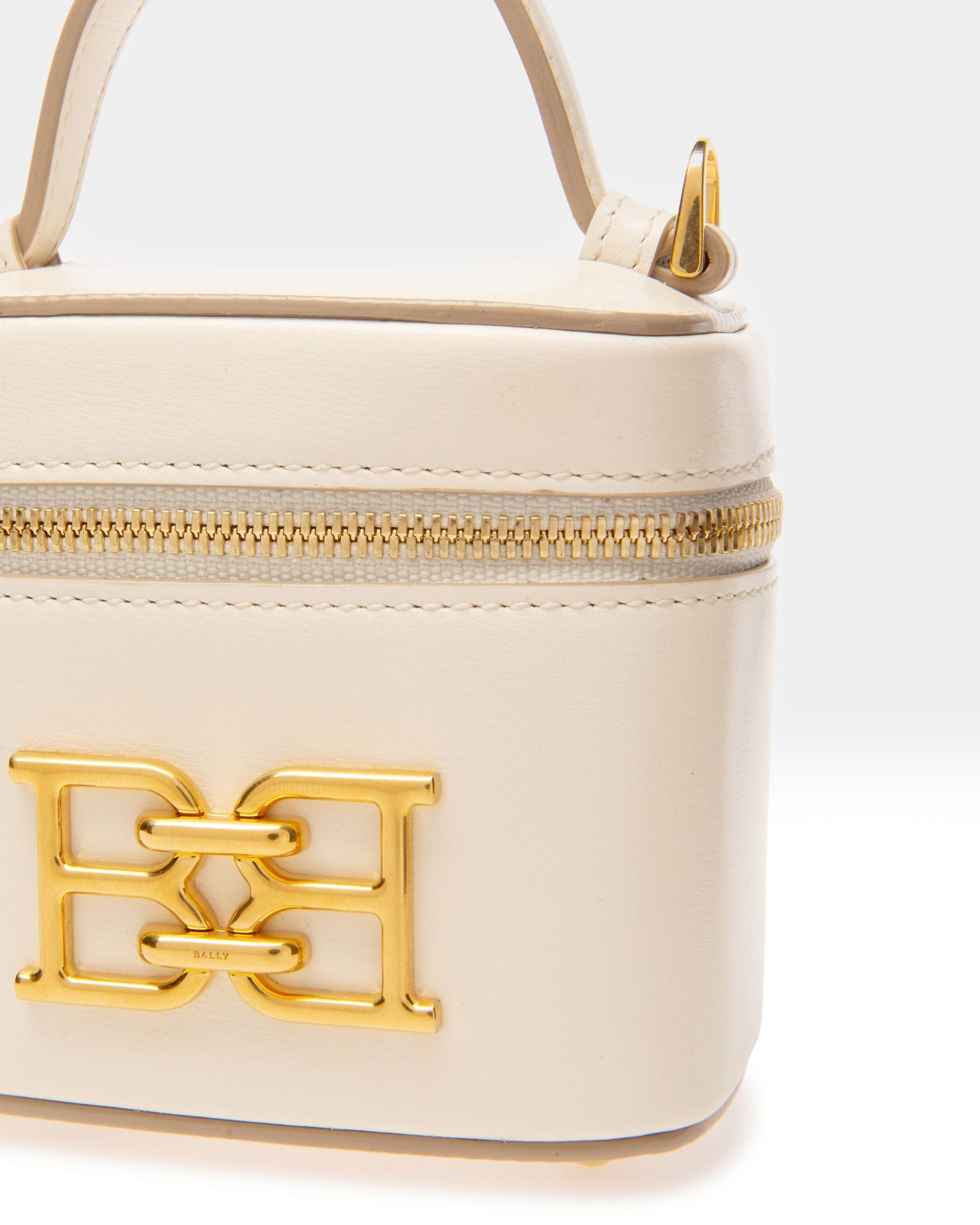 Beys Vanity Case En Cuir Ivoire - Femme - Bally - 06