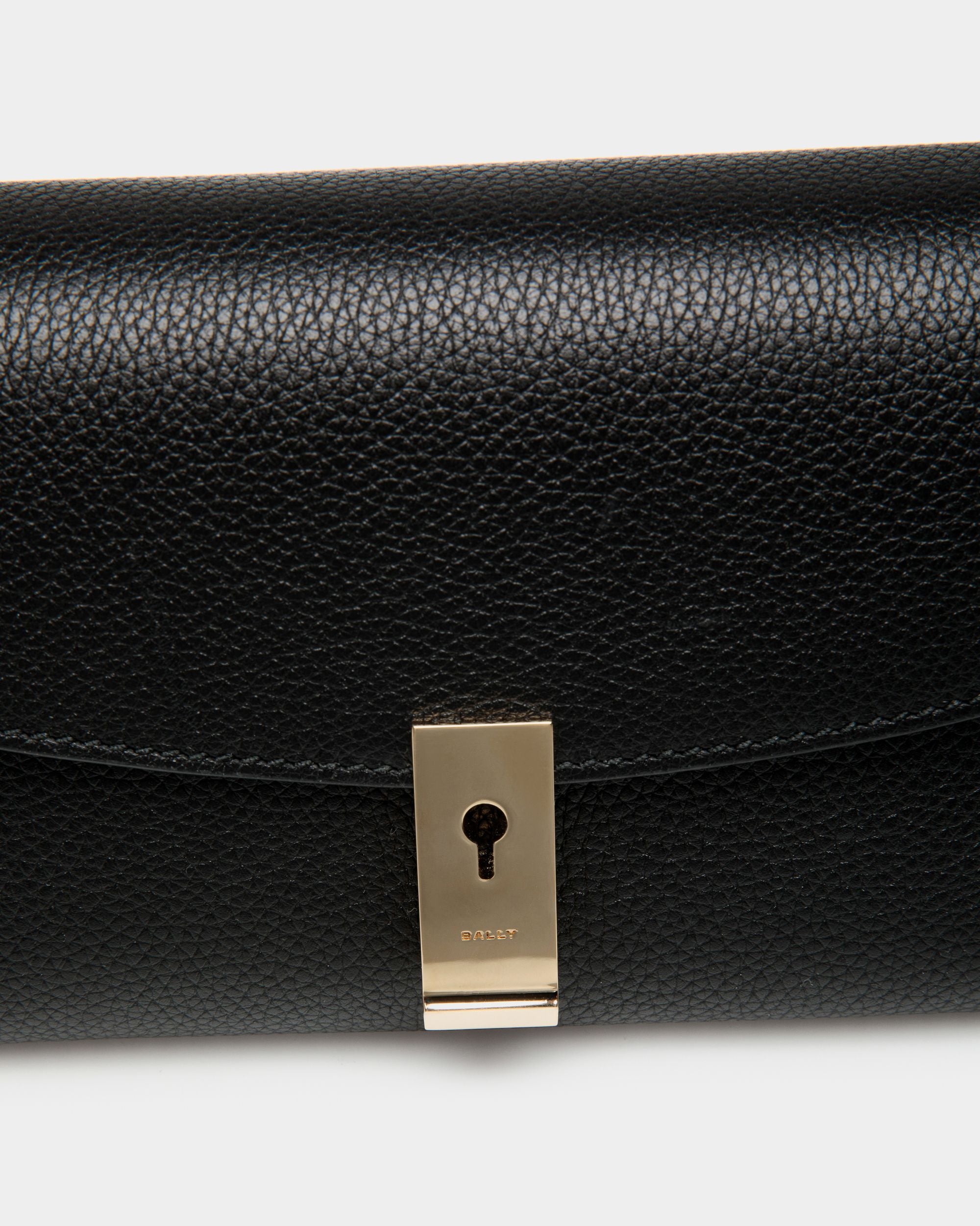 Mini Sac Multi-Fonction Lock Me En Cuir Grainé Noir - Femme - Bally - 04