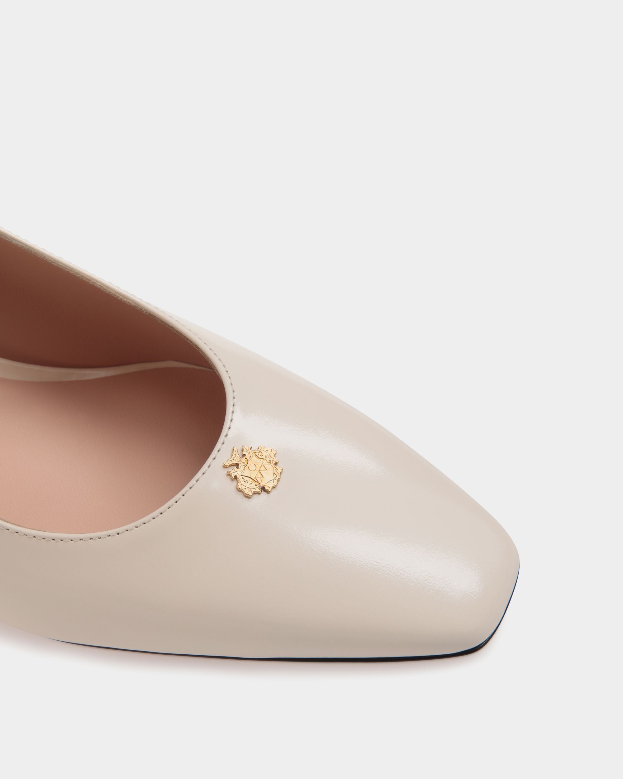 Sylt Pump in White Leather - Femme - Bally - 05