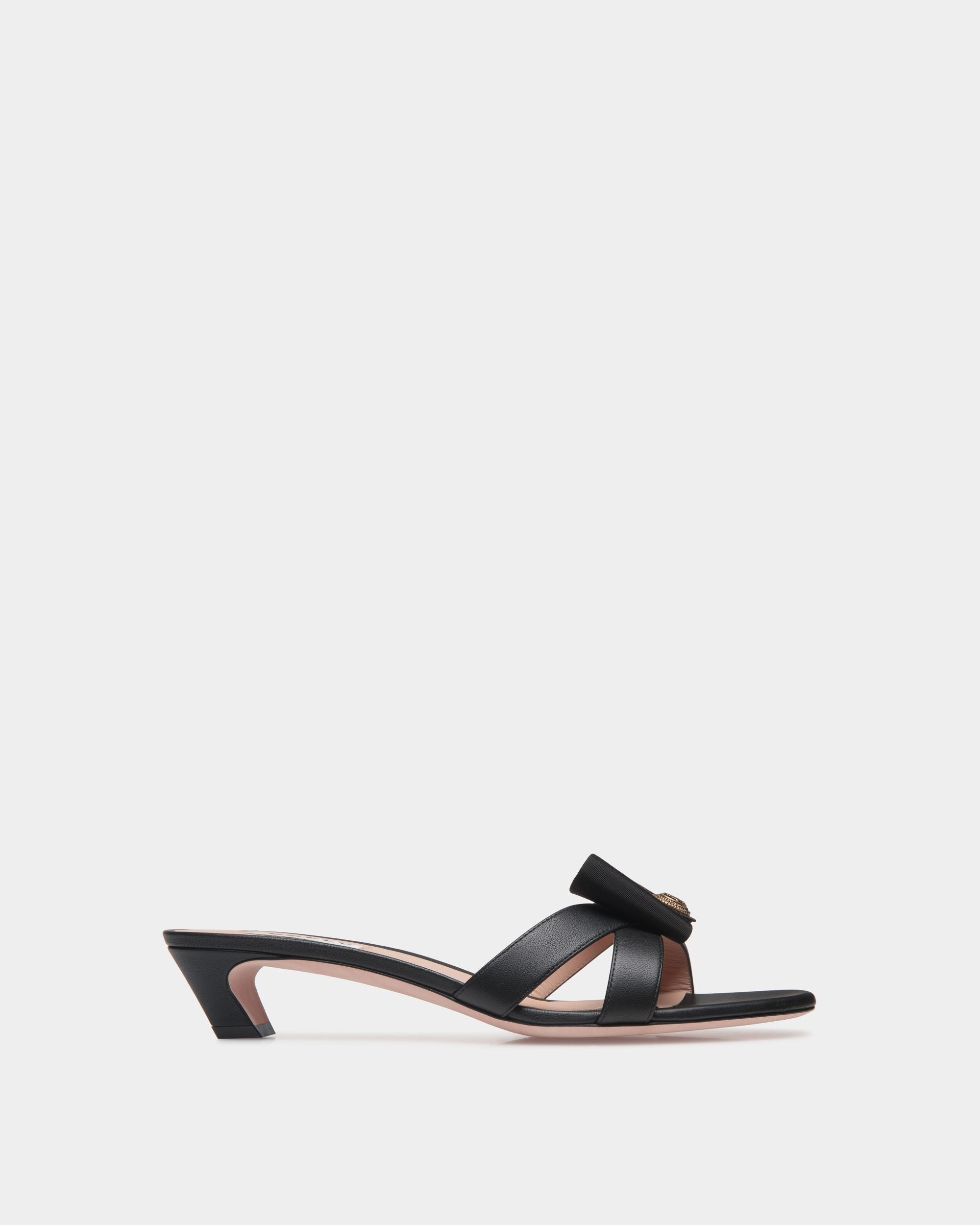 B-Bow Sandal in Black Leather - Femme - Bally - 01